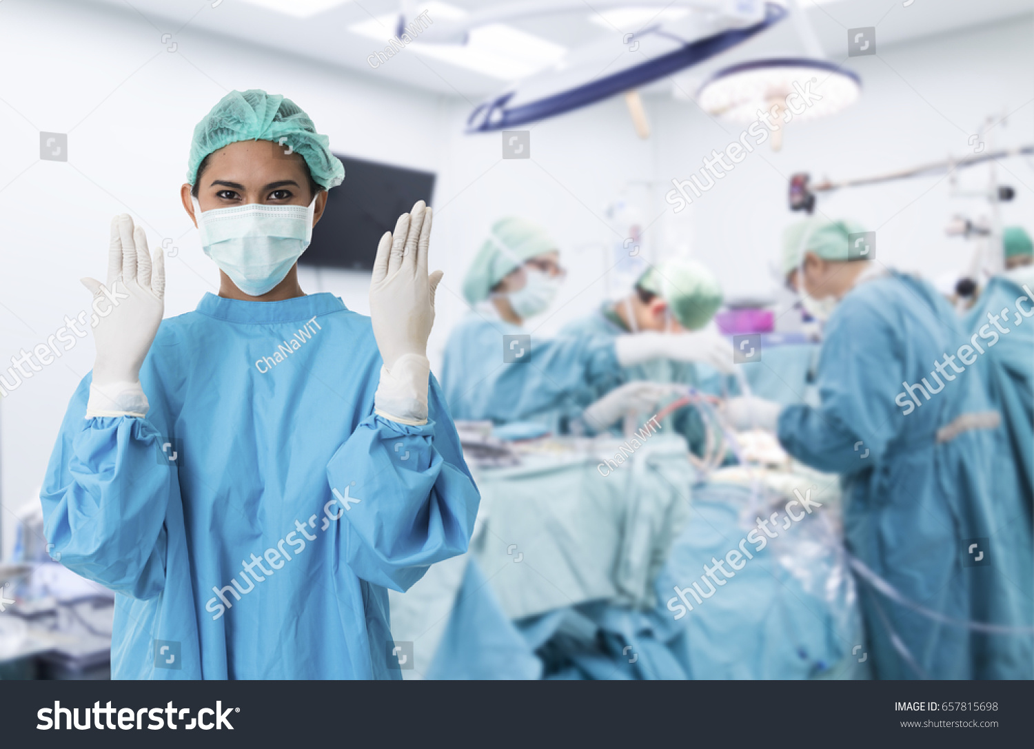 india woman surgeon #657815698