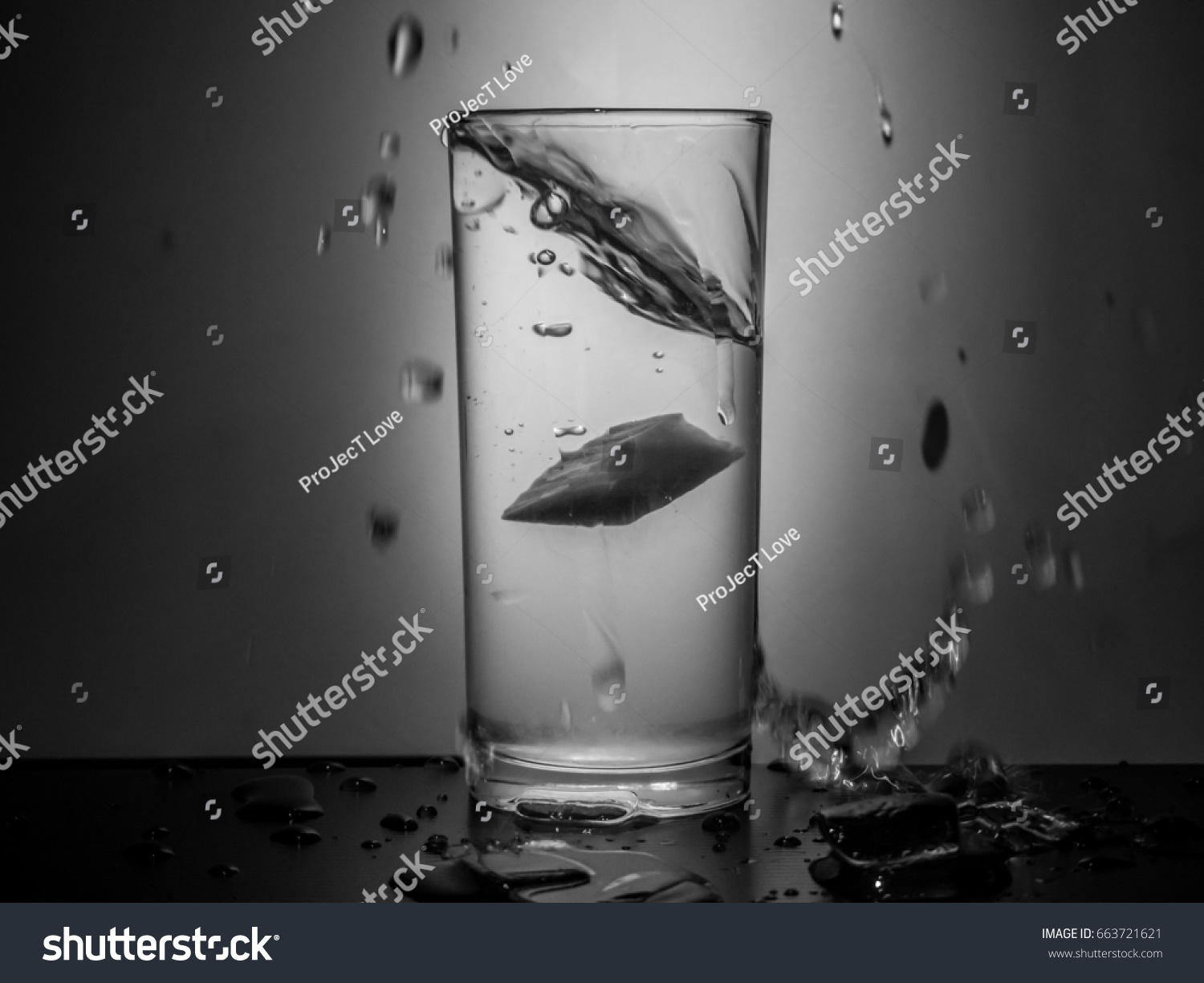 Water glass Magic glass #663721621