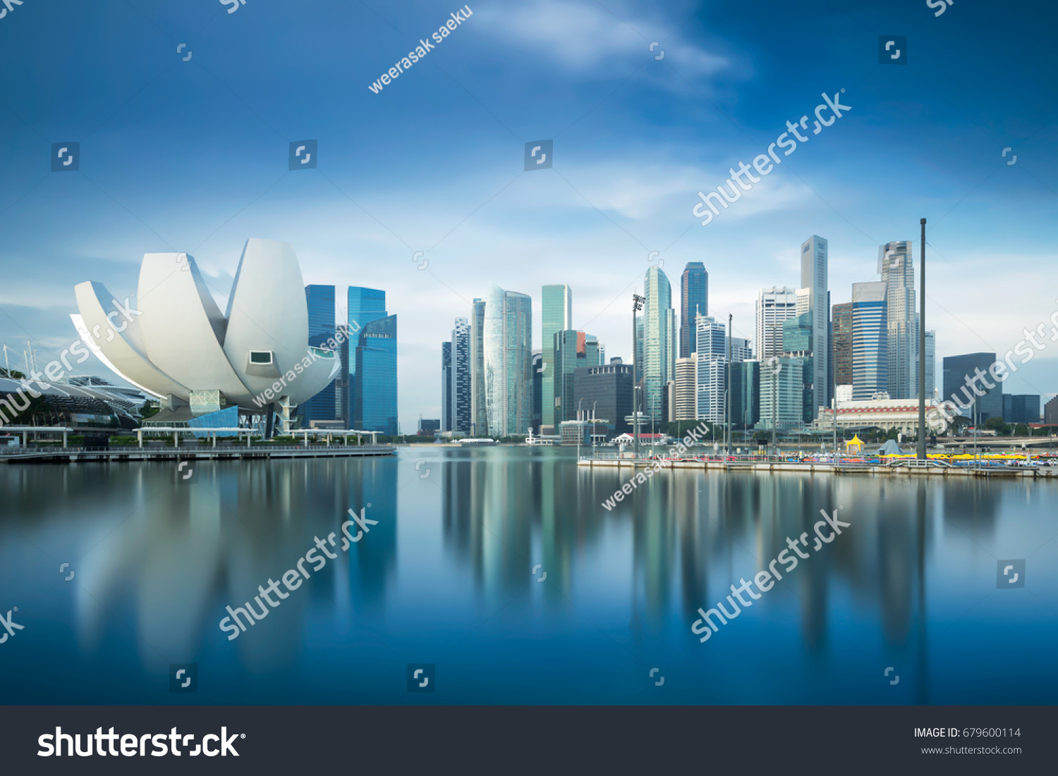 Singapore skyline #679600114