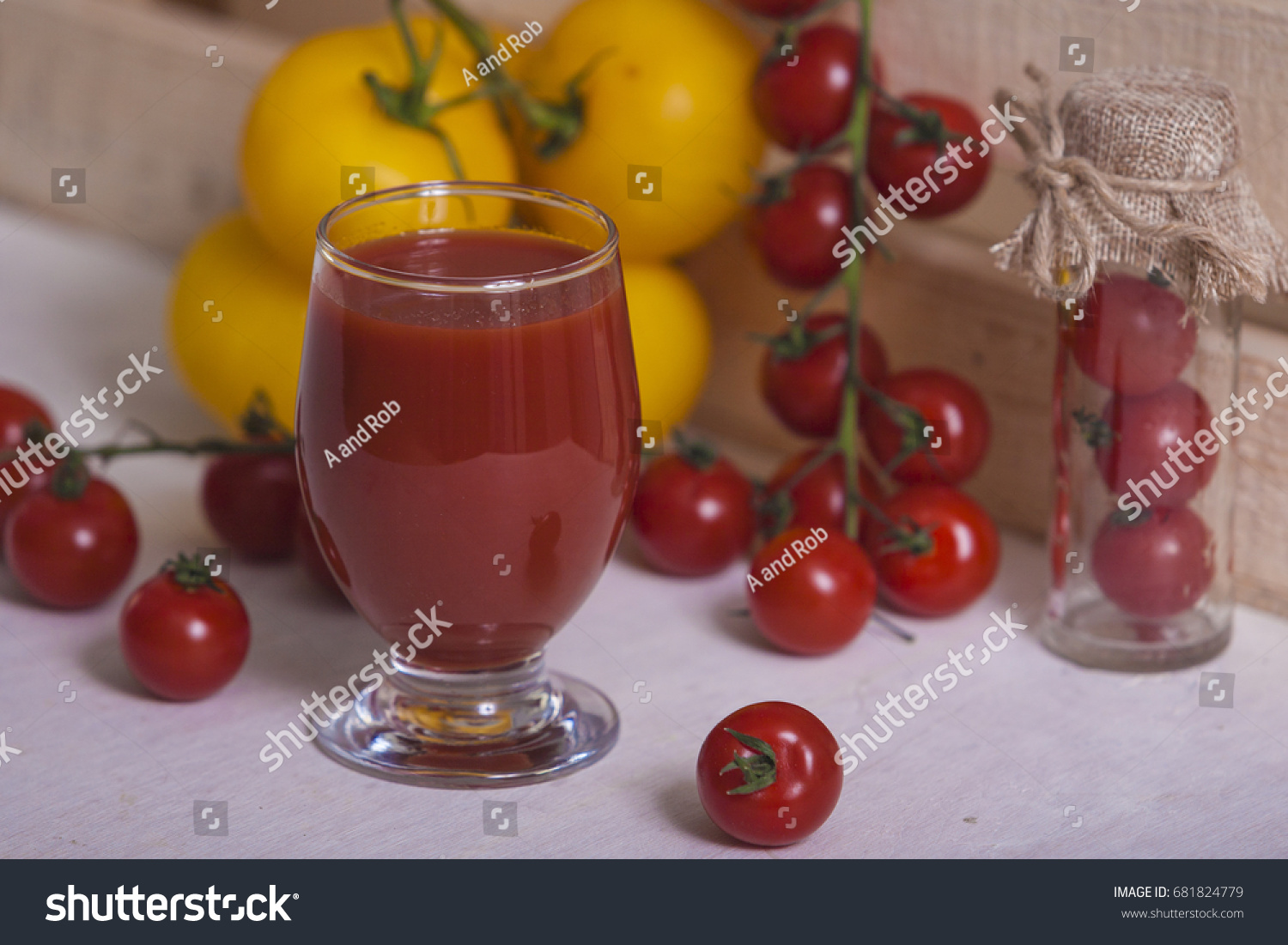 Vegetable juice or smoothie #681824779