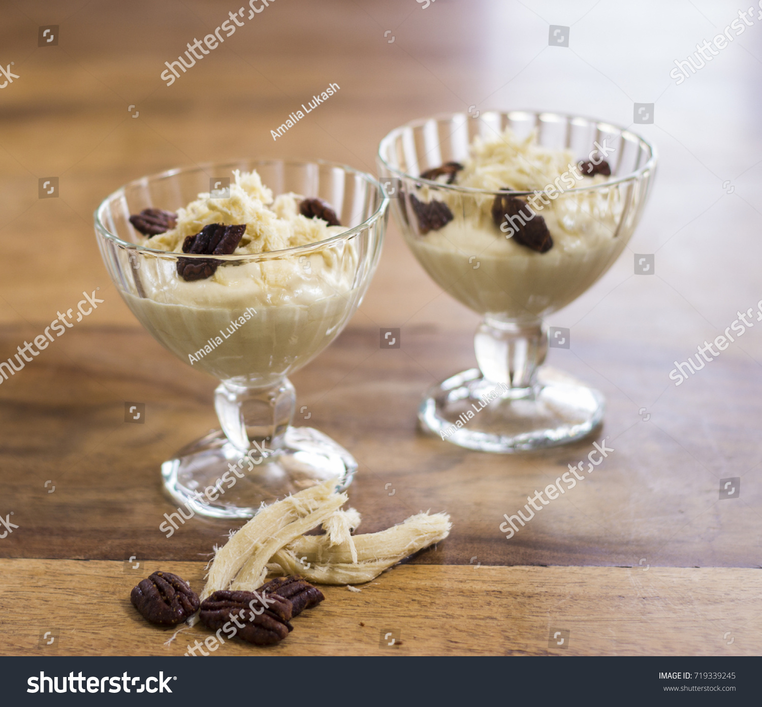 Halwa mousse with sugared pecans #719339245