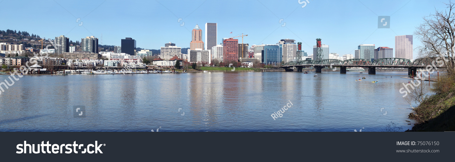 A panorama of Portland Oregon. #75076150