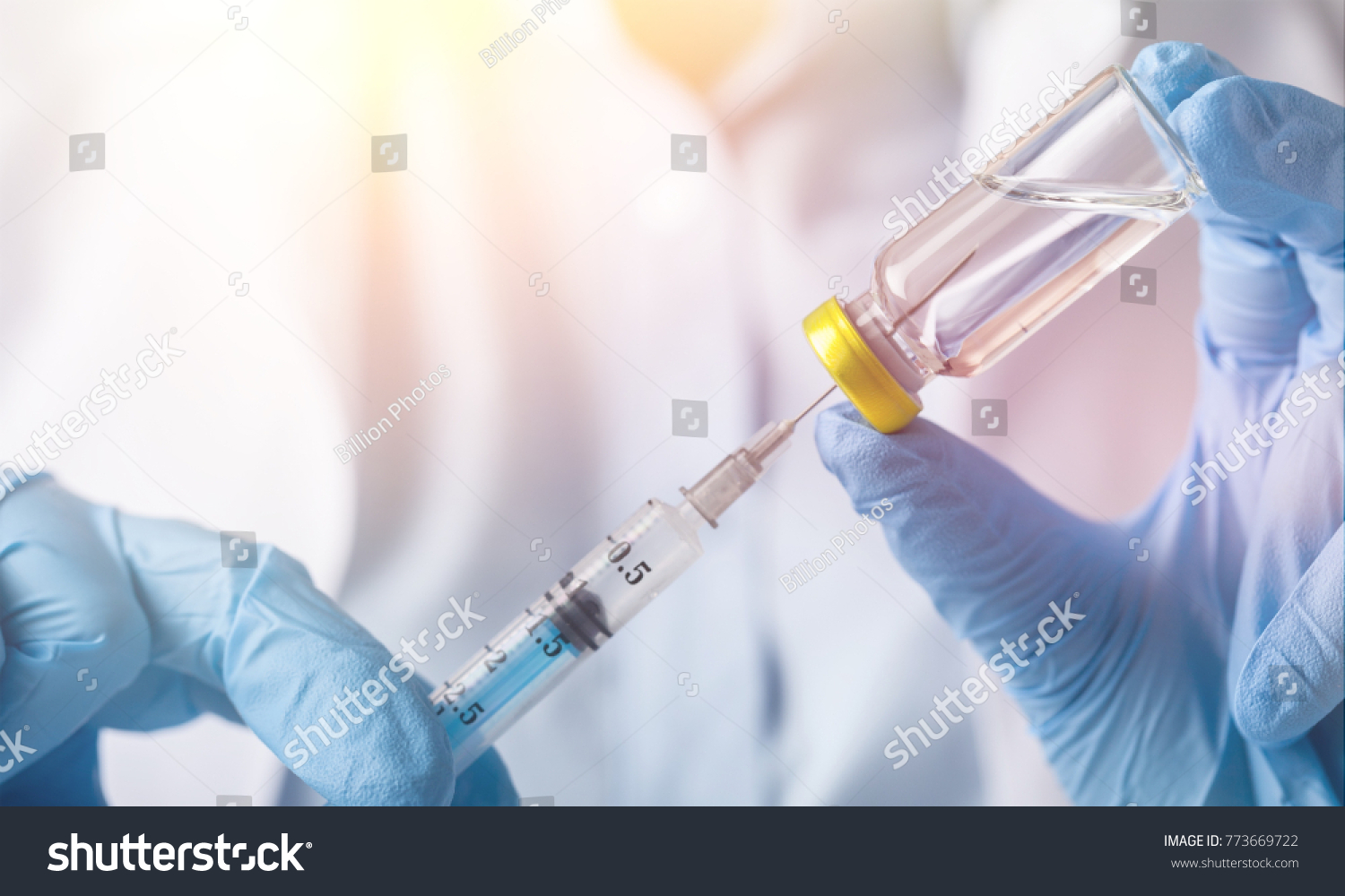 injecting injection vaccine medicine flu #773669722