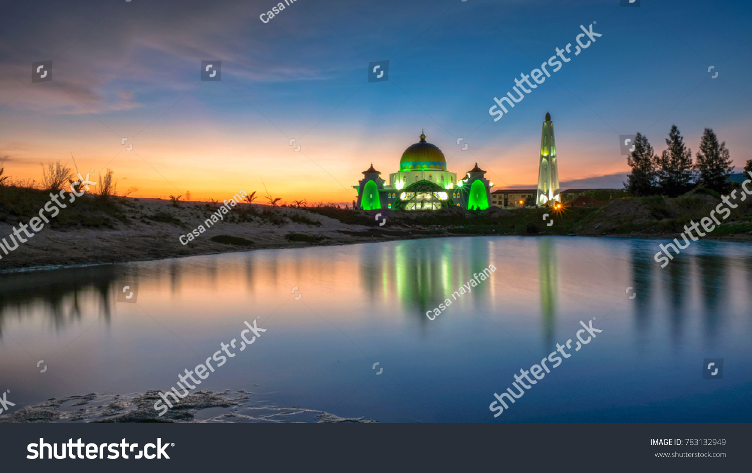Amazing view at The Strait Mosque of Malacca, Malaysia with reflections during sunset. #783132949