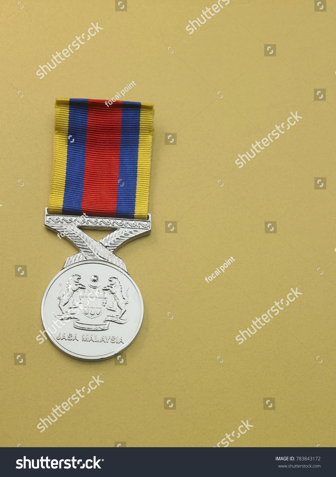 pjm medal given by the King and Government of Malaysia Malaysian Armed Forces also offered for award to members of the Commonwealth forces  #783843172