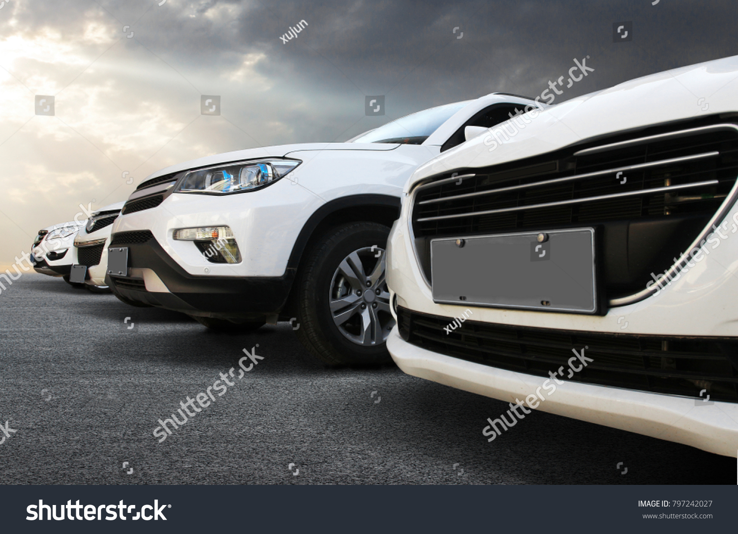 In the automobile industry, the cars are lined up neatly in the square. #797242027