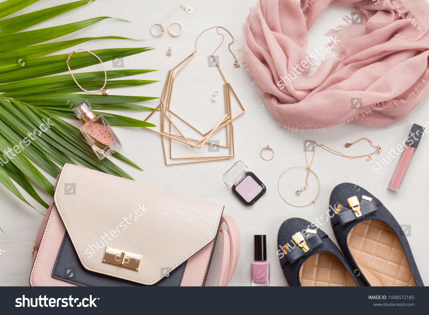 Flat lay with women accessories. Fashion, trends and shopping concept #1048572185
