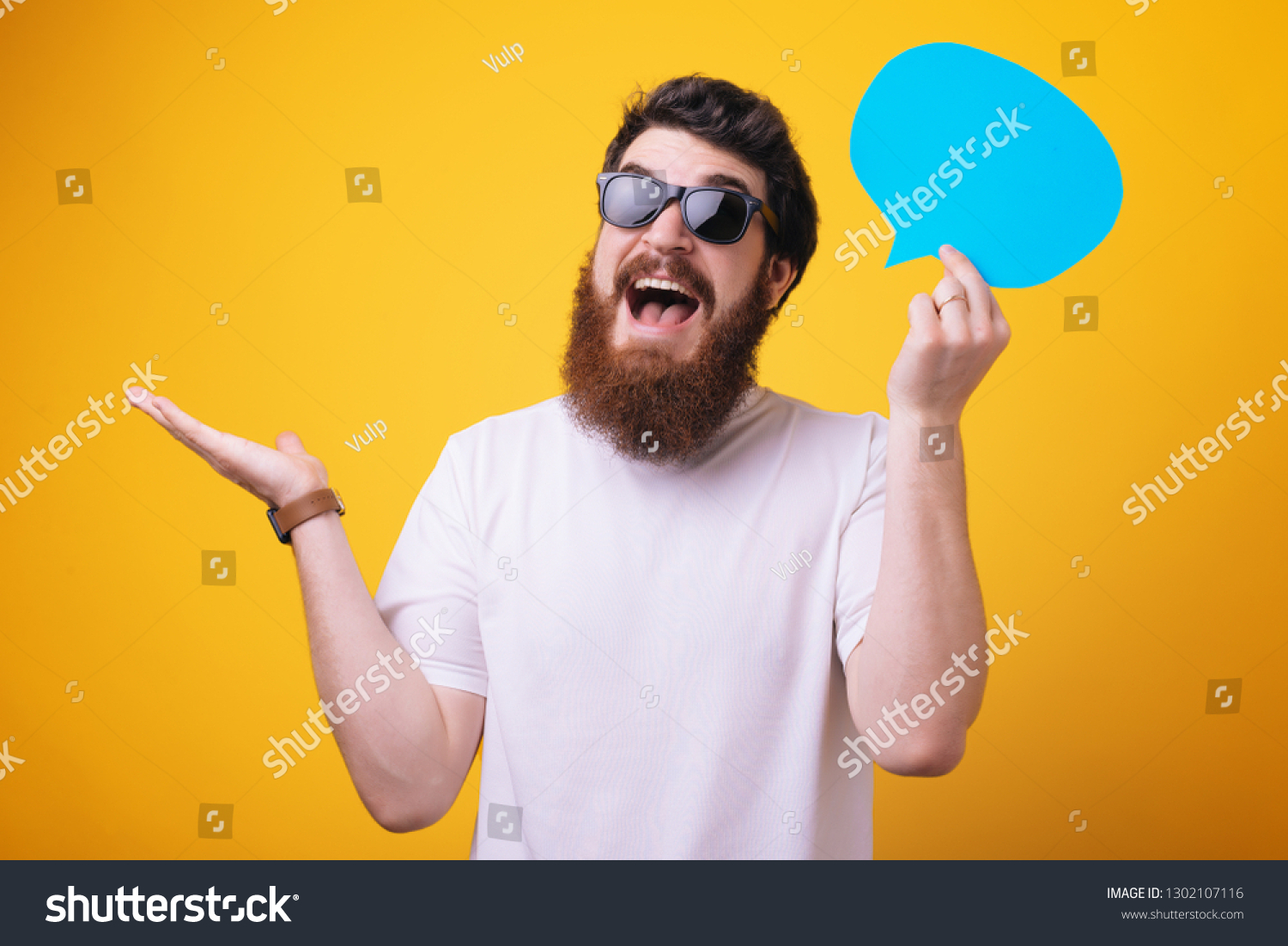 Share opinion speech bubble copy space. Men with beard mature hipster wear sunglasses. Explain humor concept. Funny story and humor. #1302107116