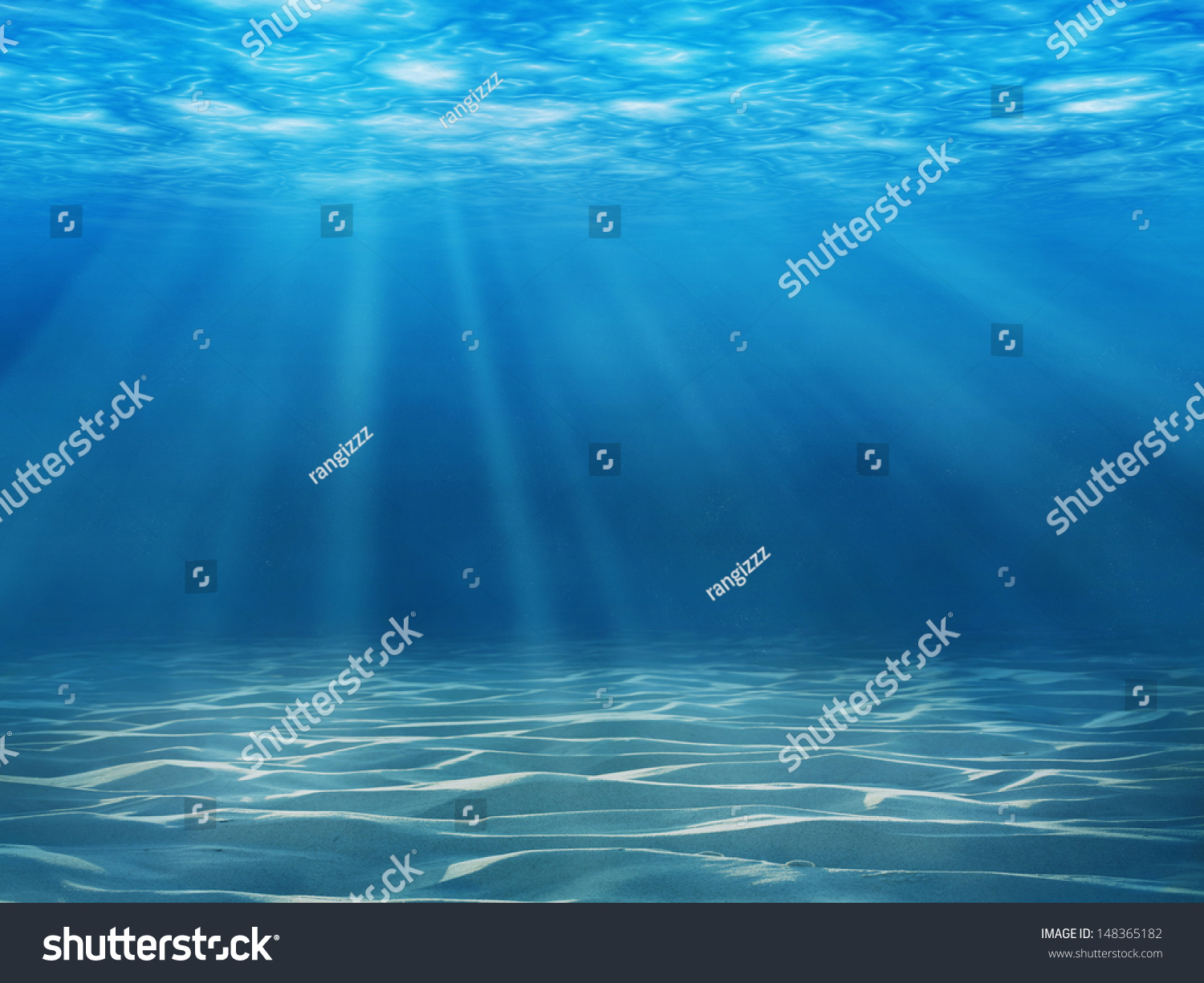 Tranquil underwater scene with copy space #148365182