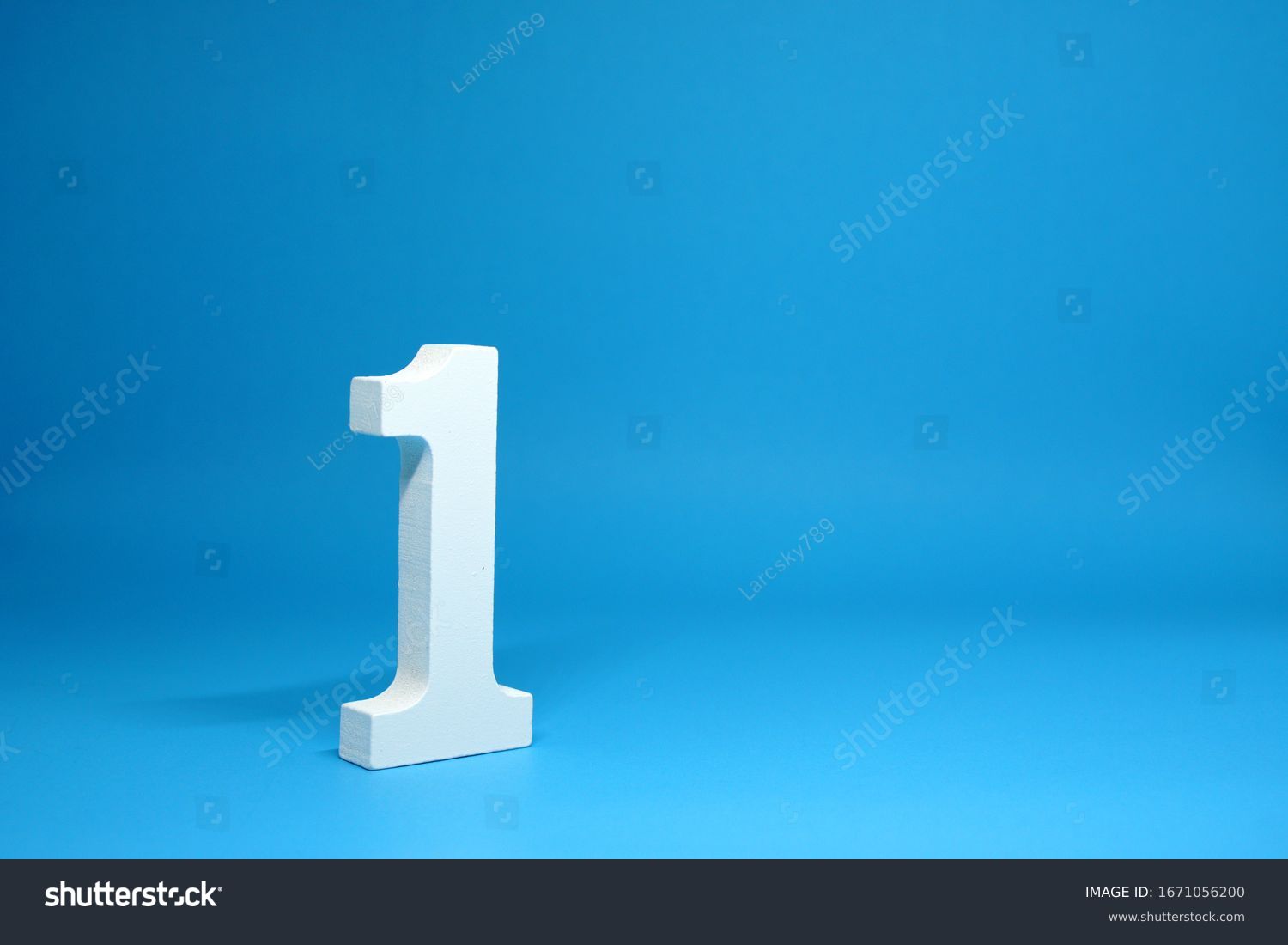 No. 1 ( One ) Isolated Blue  Background with Copy Space - Number 1 Percentage or Promotion success and the best winner Concept - First onject #1671056200