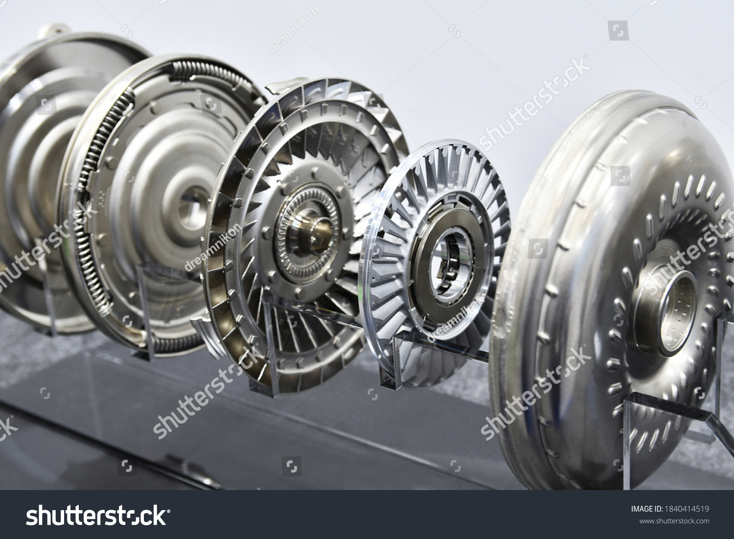 Exhibition of torque converters for automobiles #1840414519