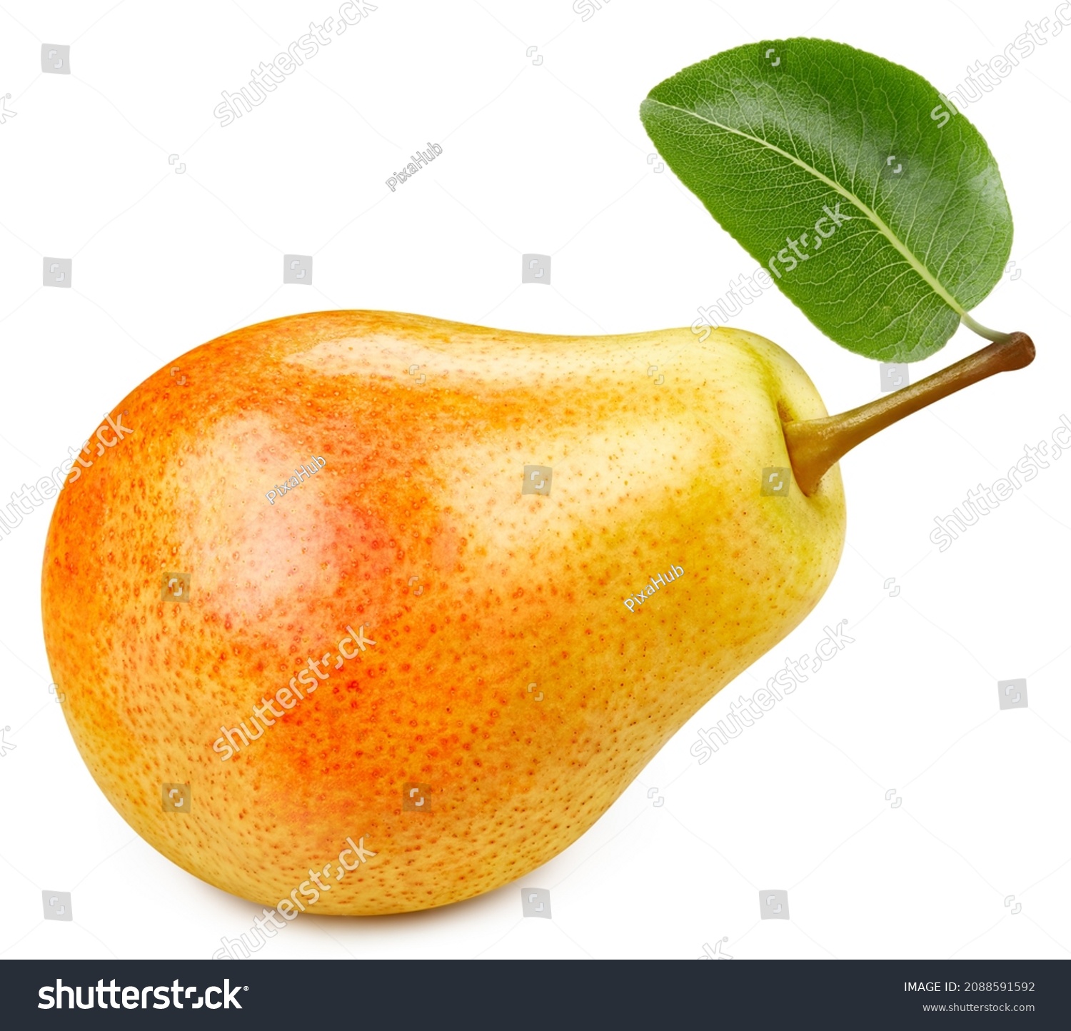 Yellow pear half. Pear with leaves isolated on white background. Yellow pear with clipping path #2088591592