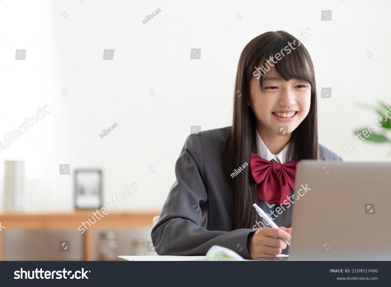 Junior high school students studying at home #2109517490