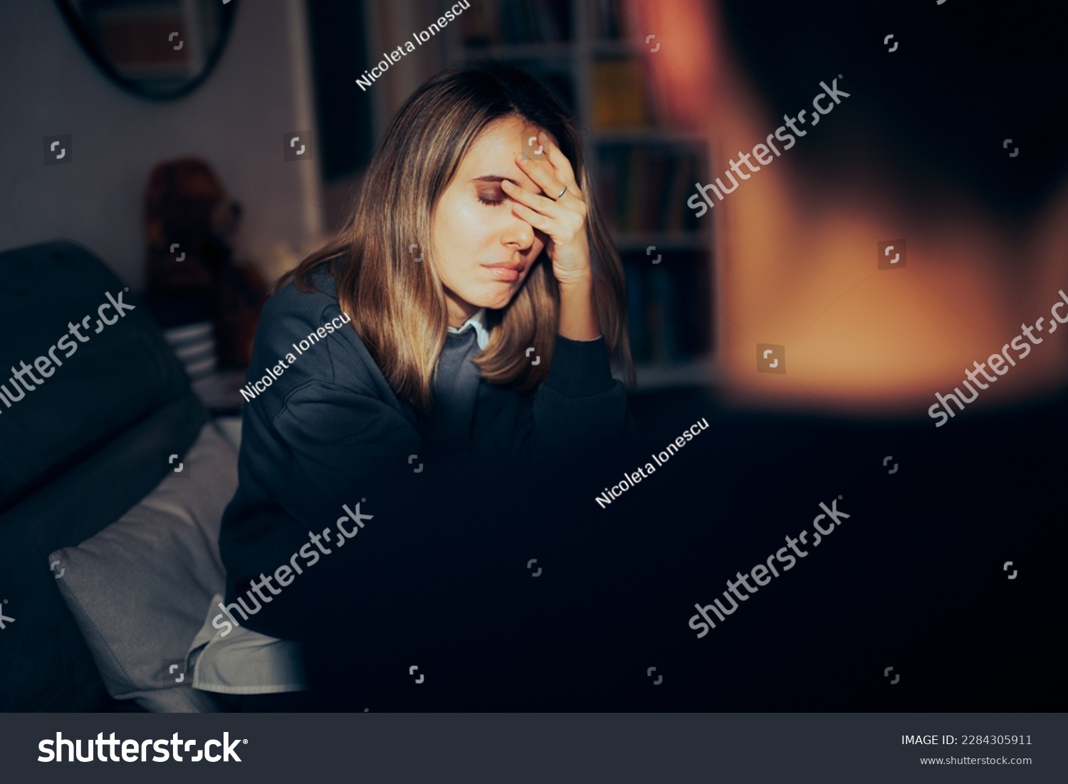 
Sad Unhappy Woman Breaking up with Her Partner After Discussing. Depressed girlfriend fighting with her boyfriend at home deciding to split up
 #2284305911