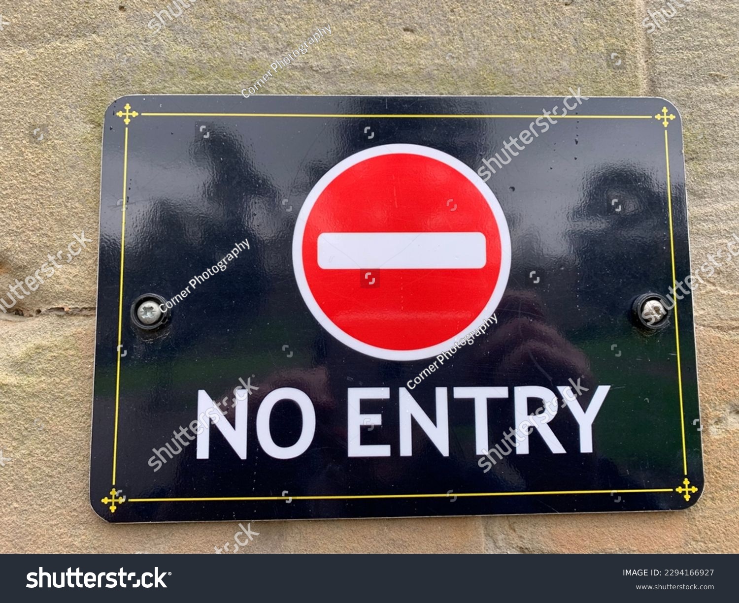 No entry sign against a black background #2294166927