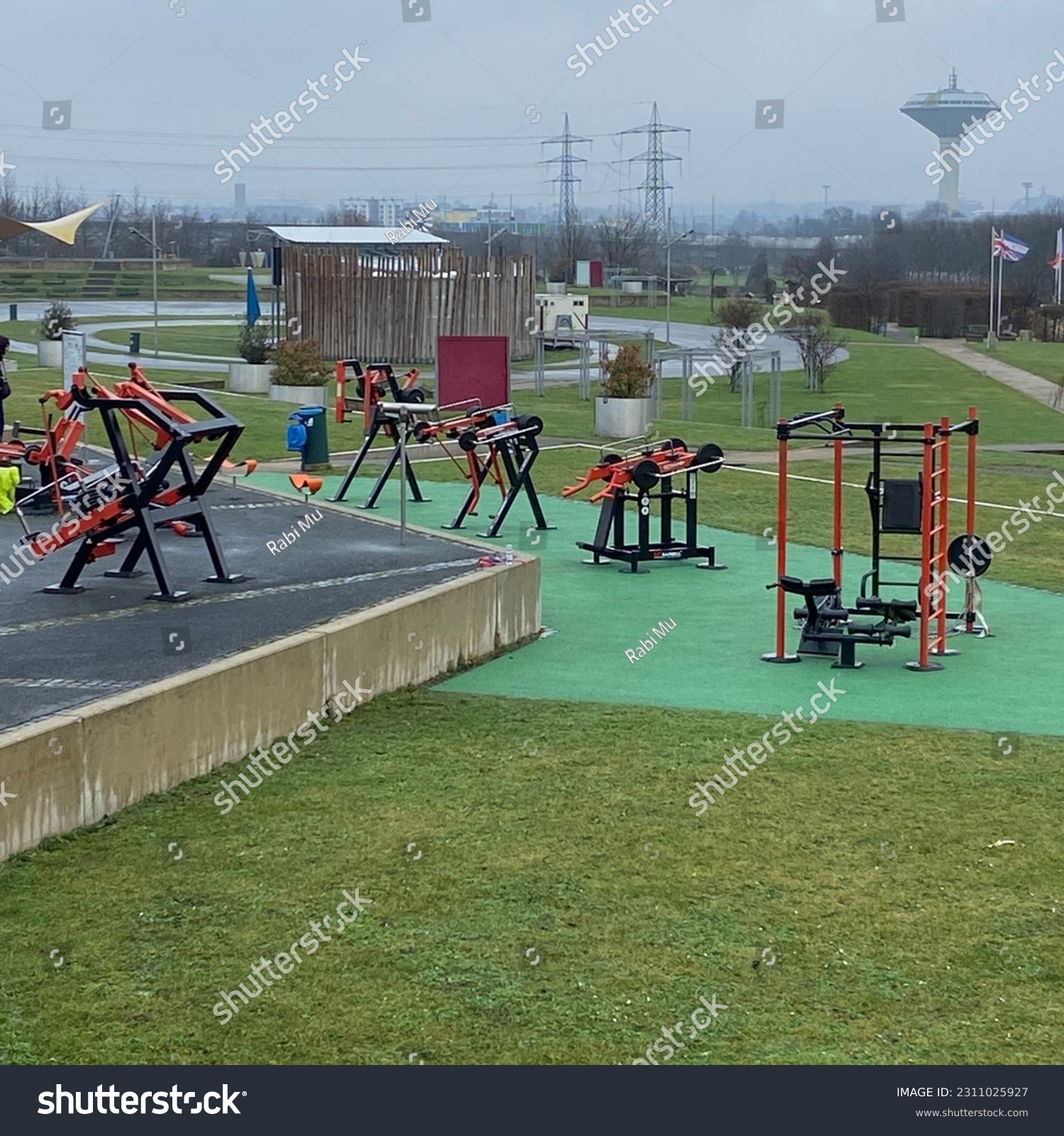 Outdoor Gym in neuland Park - Leverkusen, Germany  #2311025927