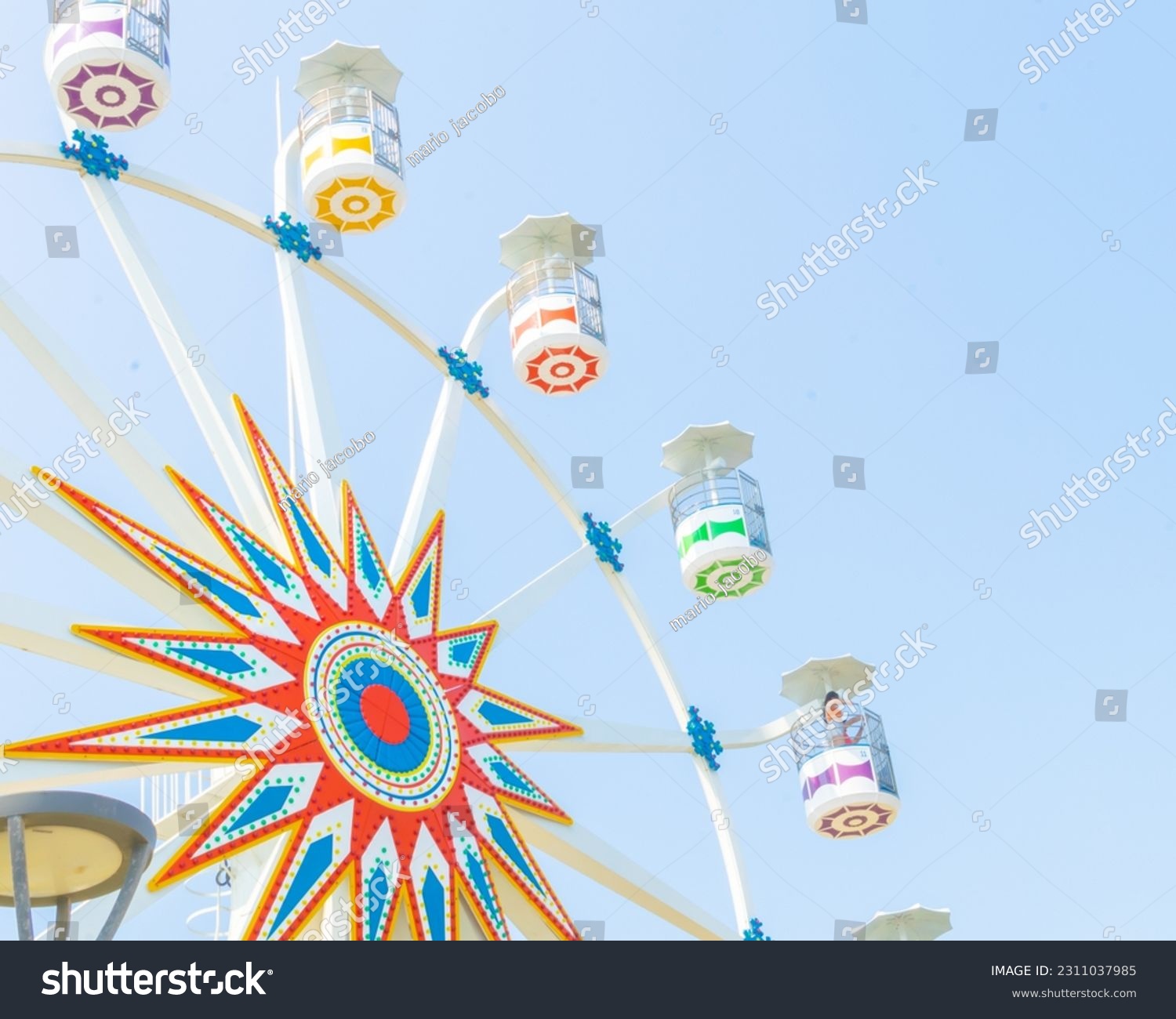 Photograph of the Ferris wheel ride, located in Sunset Park La Libertad, El Salvador. #2311037985