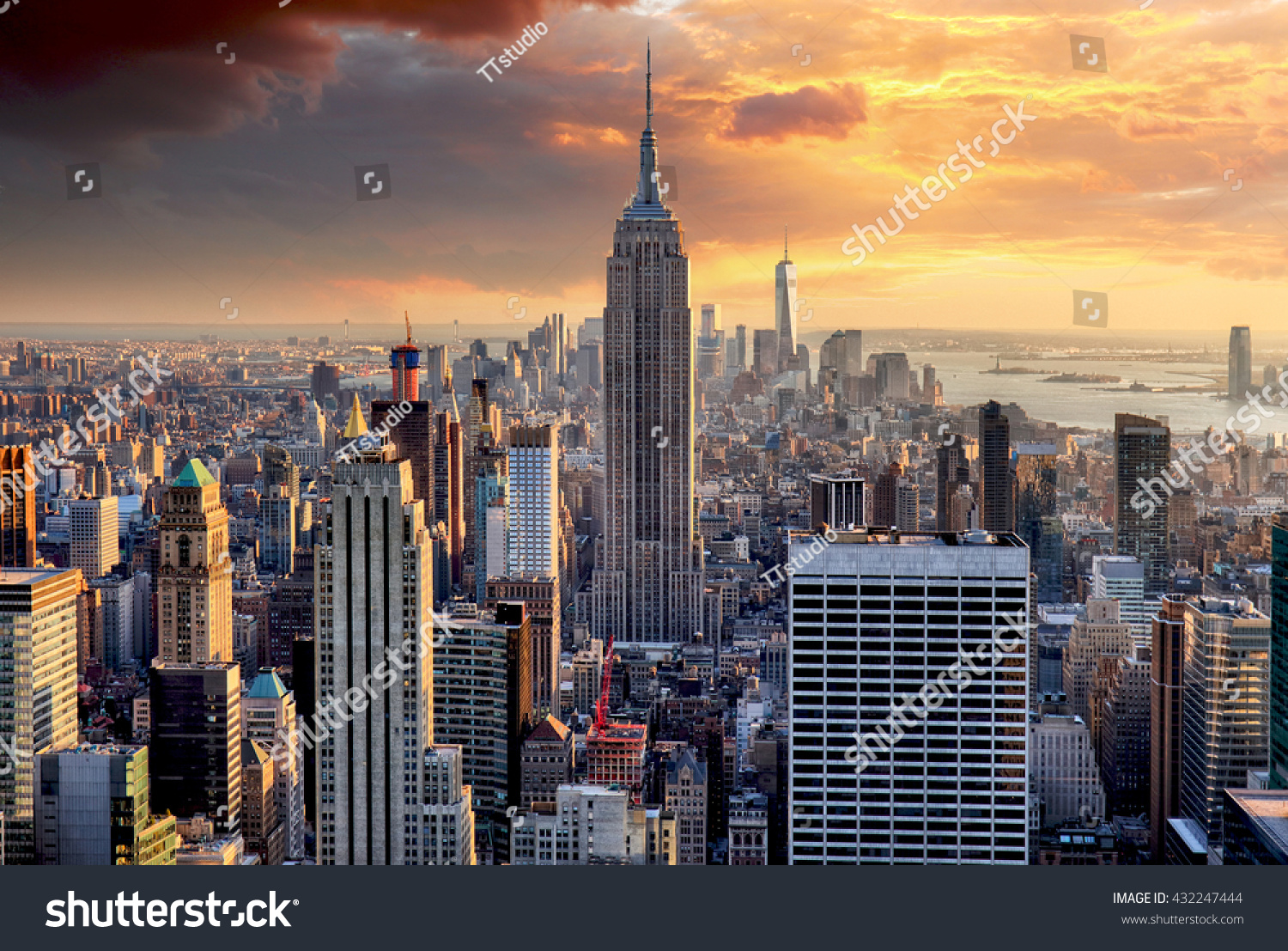 New York skyline at sunset, USA. #432247444