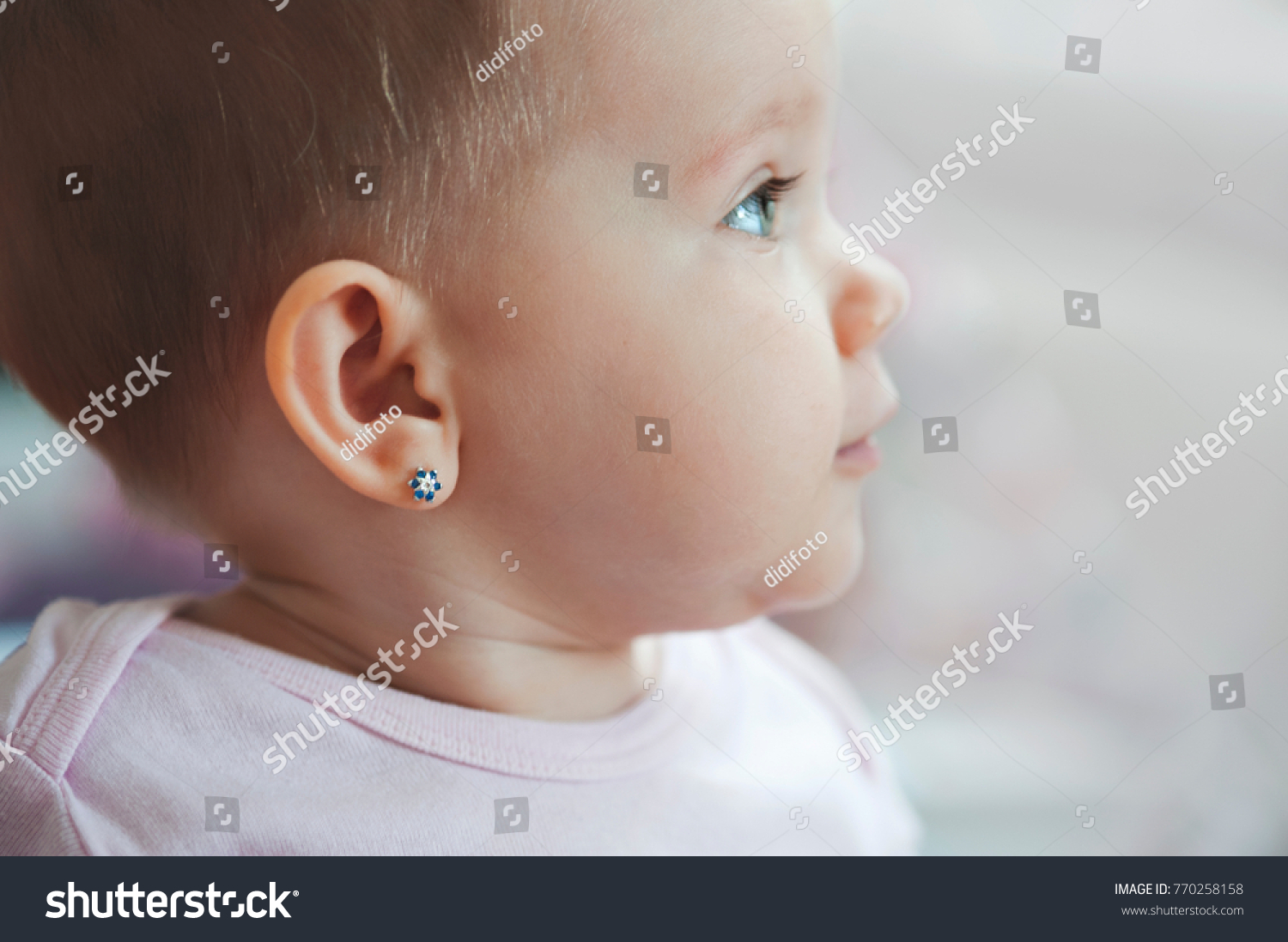 lovely baby face pierced ears star flower earrings blue eyes #770258158