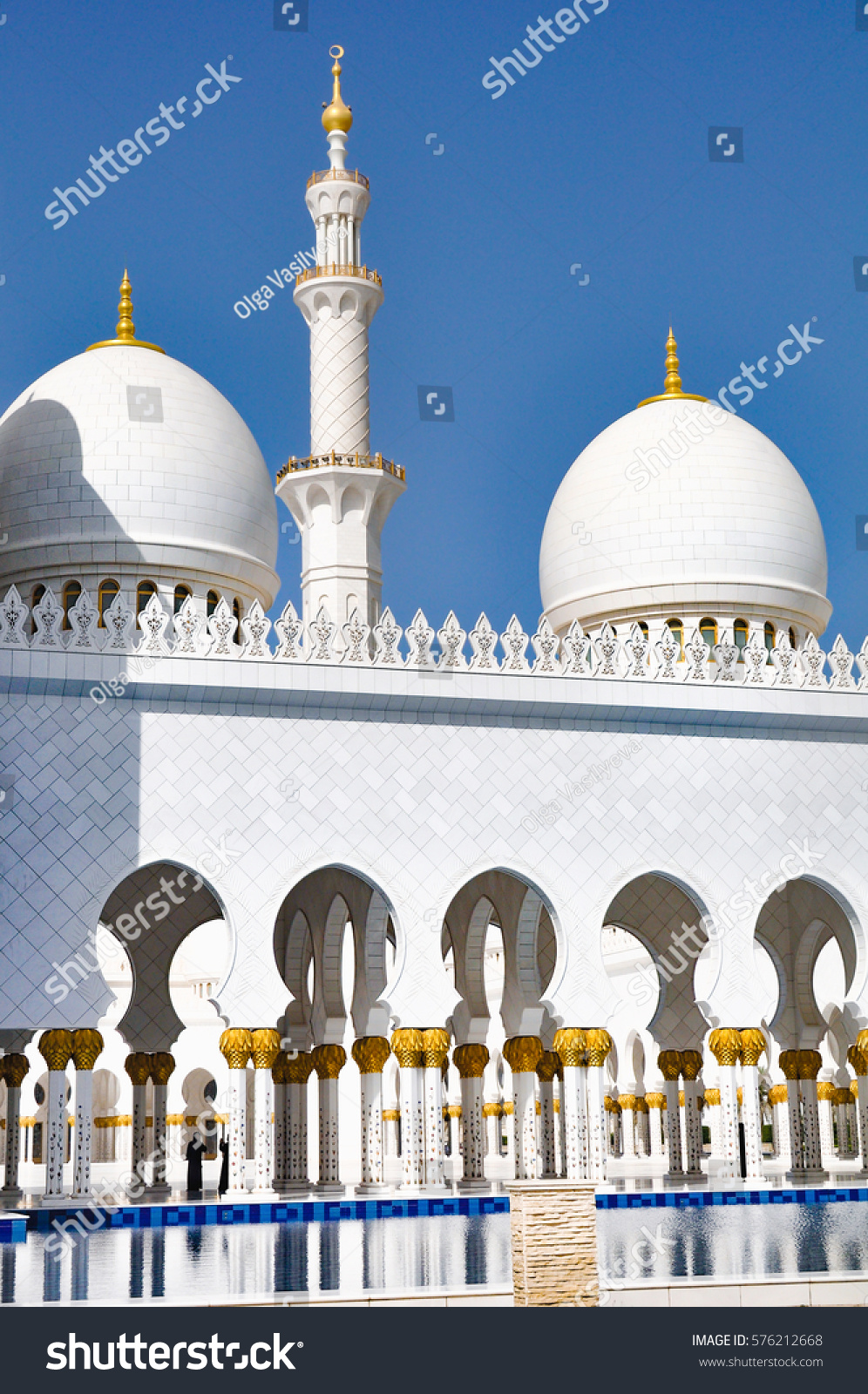 Edit Pictures Free Online - ABU DHAB | Shutterstock Editor