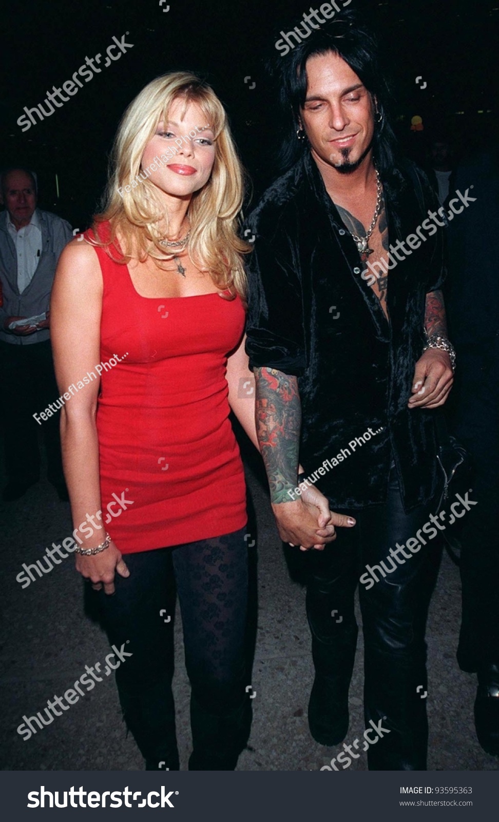 20jan98: Baywatch Star Donna D'Errico & Husband Nicky Sixx At The World ...