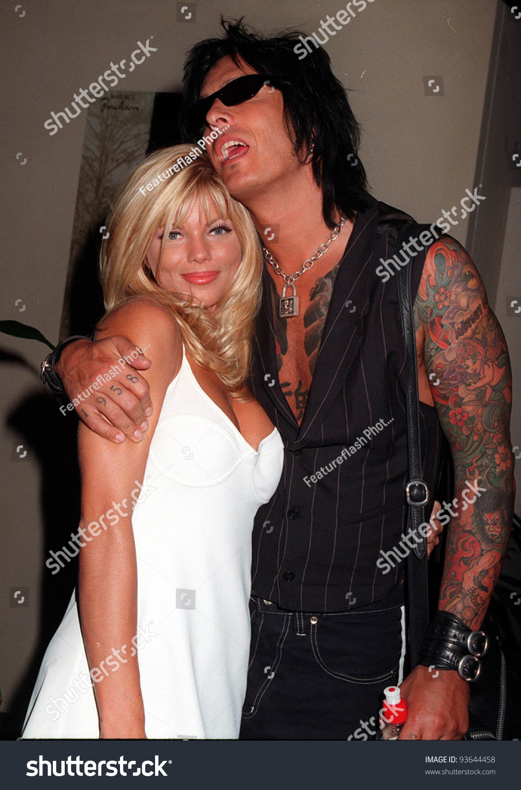 10jul97: Baywatch Star Donna D'Errico & Husband Motley Crue Guitarist ...