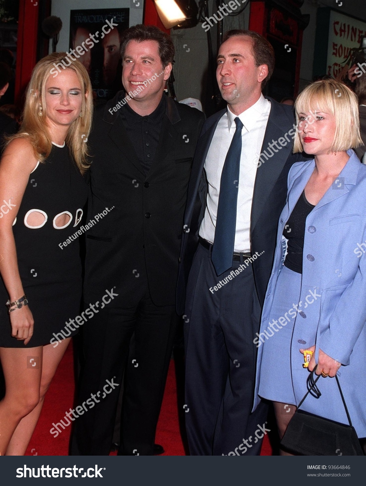 ¿Cuánto mide Nicolas Cage? - Altura - Real height Stock-photo--jun-nicolas-cage-john-travolta-kelly-preston-patricia-arquette-at-the-los-angeles-premiere-93664846
