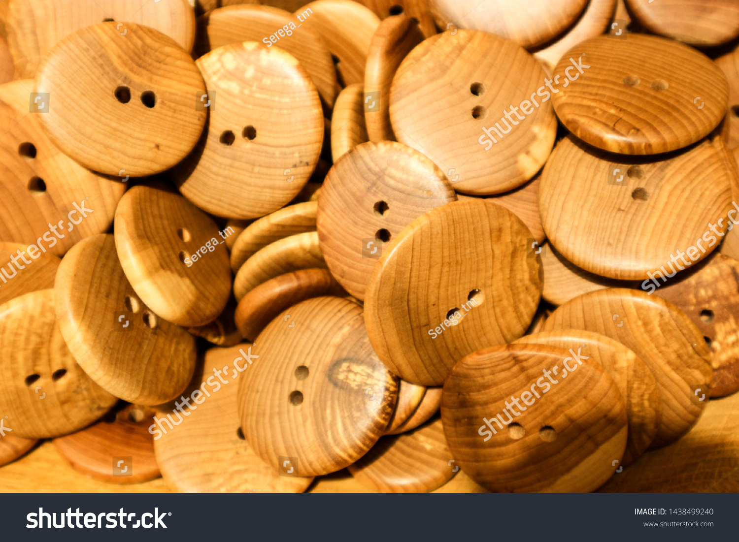 large buttons for sale