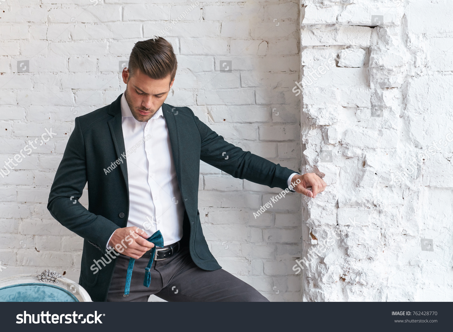 green shirt grey blazer