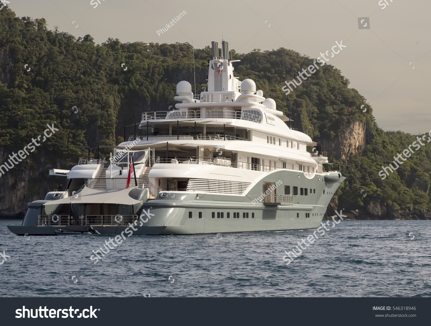 110meter Superyacht Owned By Abdulla Al Stock Photo Edit Now