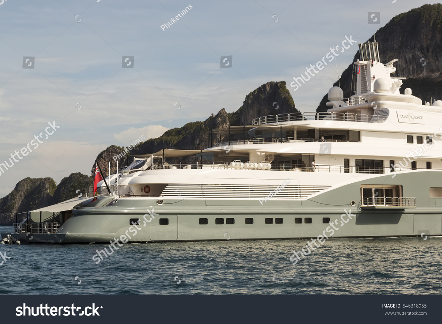 110meter Superyacht Owned By Abdulla Al Stock Photo Edit Now