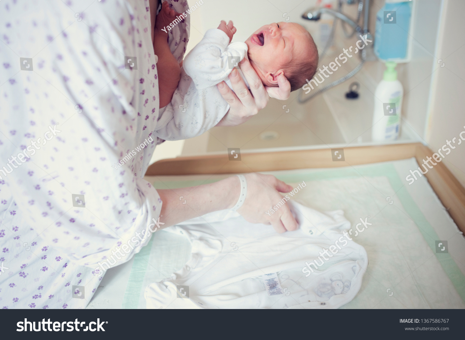 newborn baby care after birth