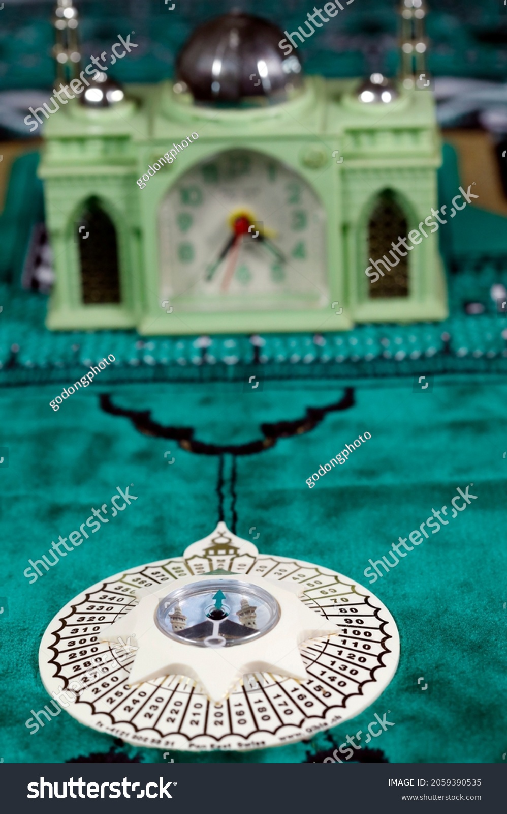 qibla-compass-muslim-symbol-islam-stock-photo-2059390535-shutterstock