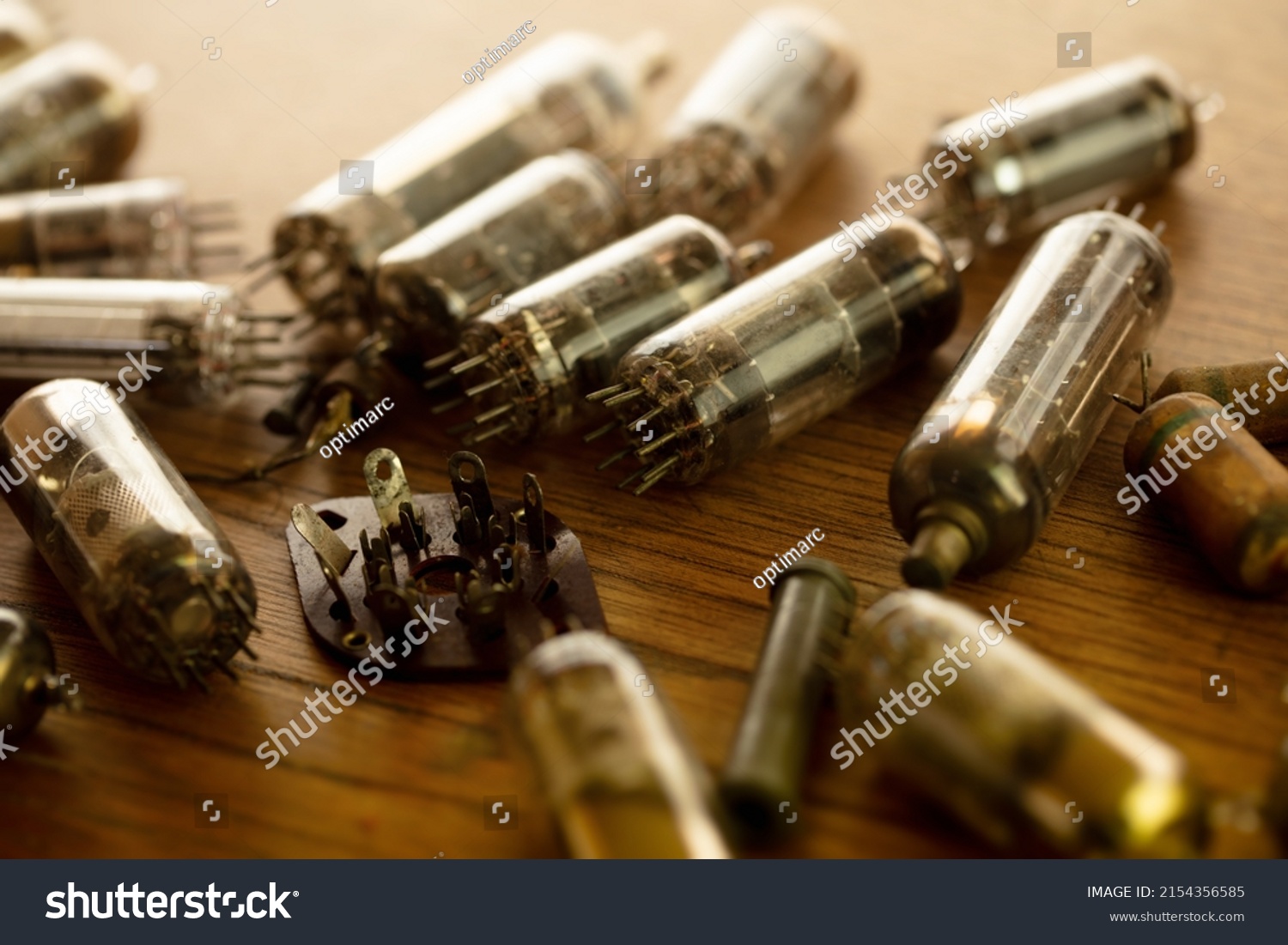 631 Vintage valve table Images, Stock Photos & Vectors | Shutterstock