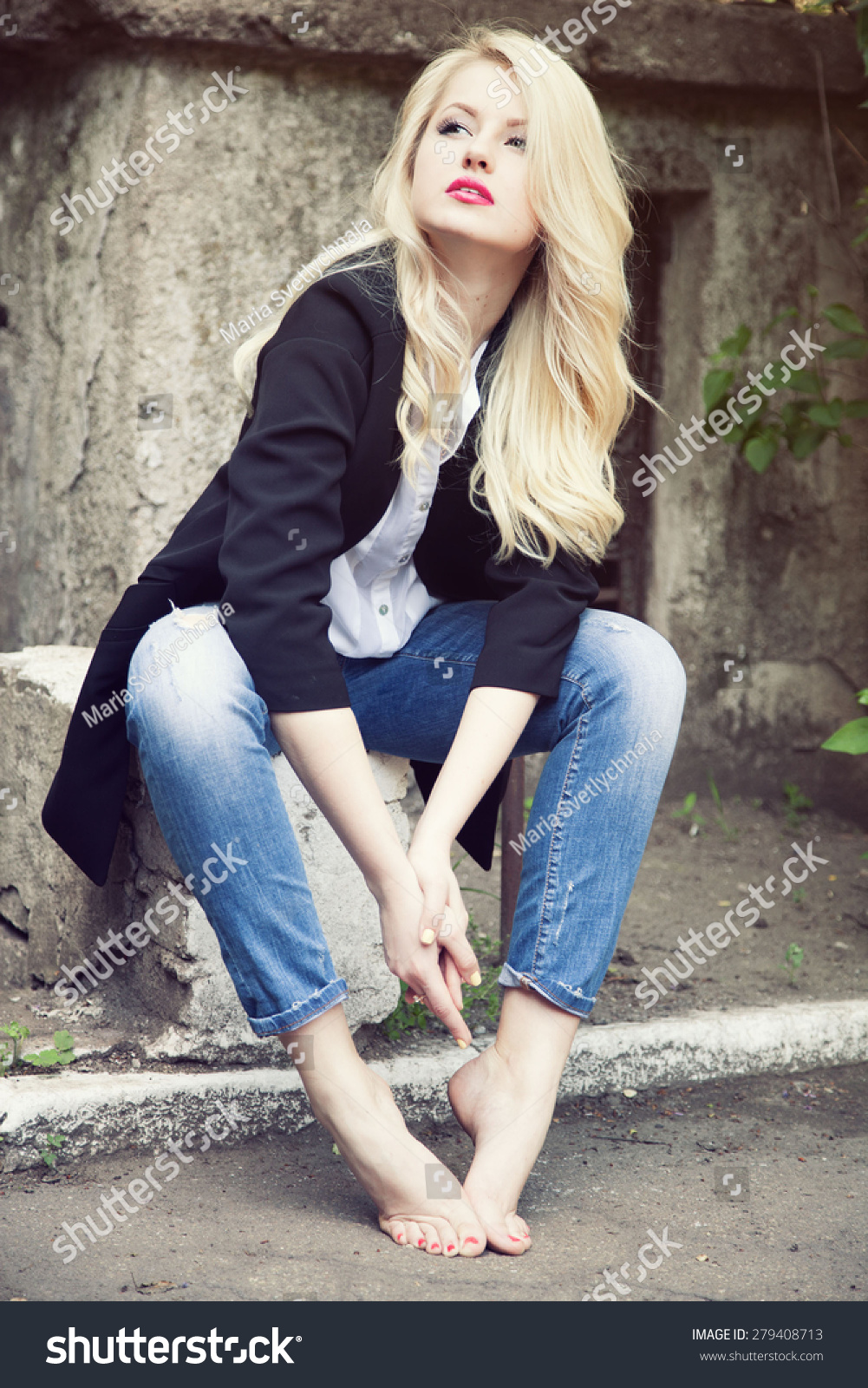 Sexy Blond Woman Trendy Jeans White Stok Fotoğrafı 279408713 Shutterstock 6177