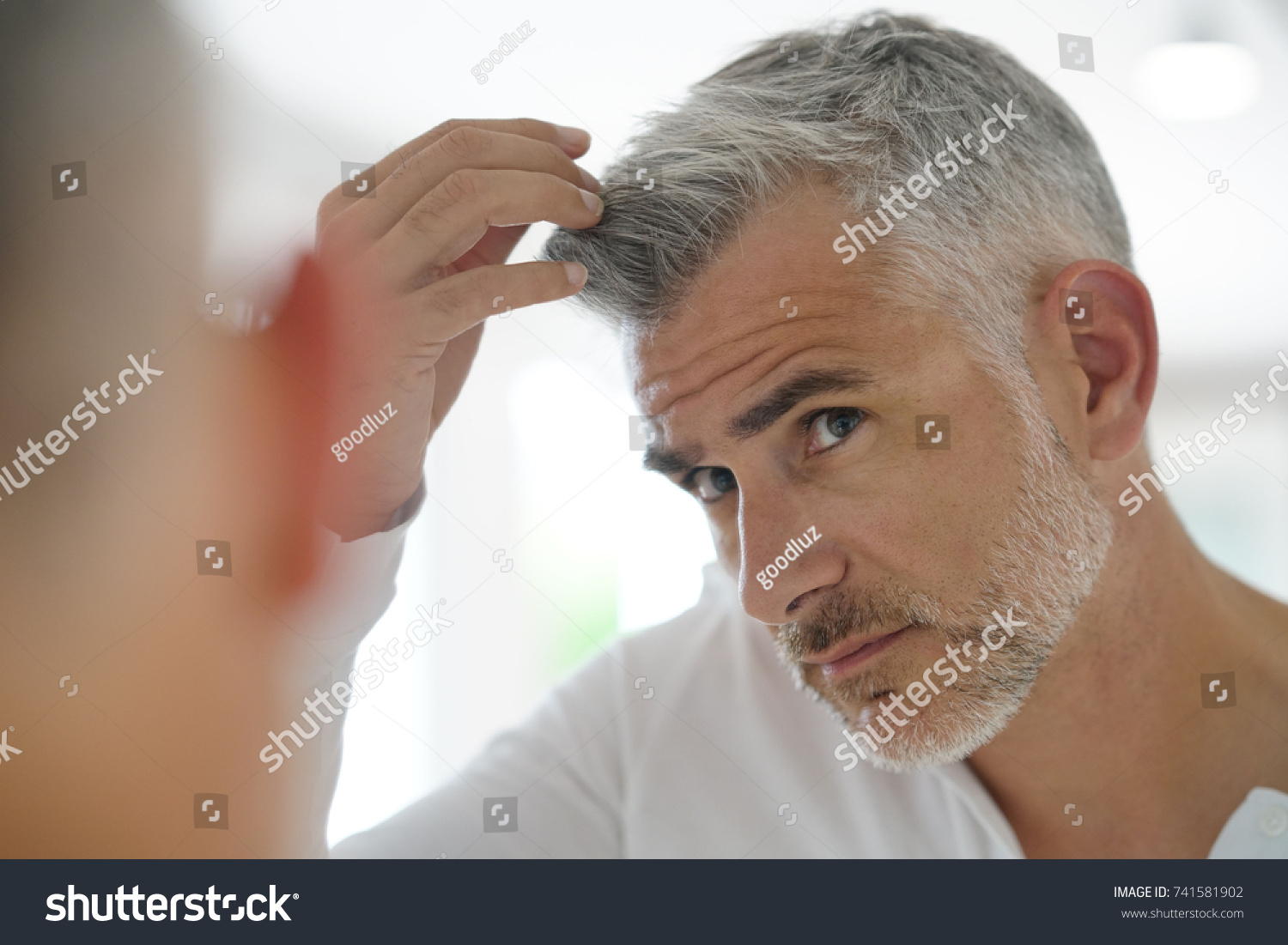 Blonde man with gray hair - wide 5
