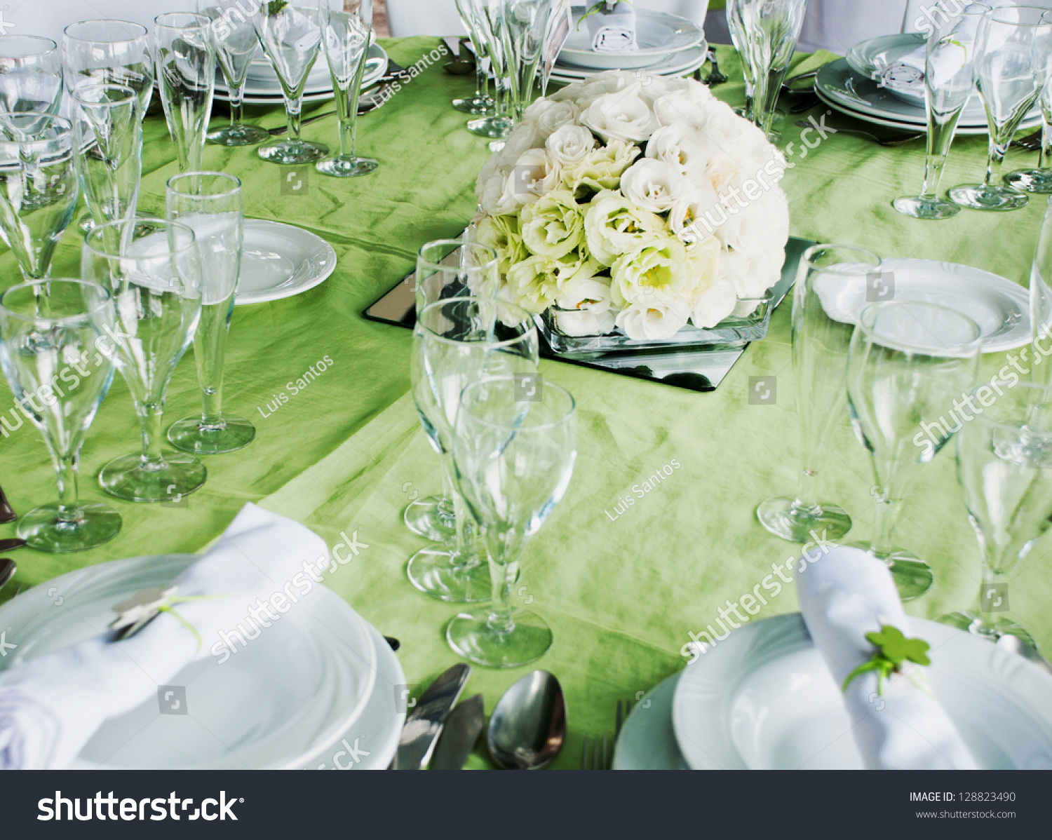 婚礼的细节表设置为美食estomas鲜花布置-食