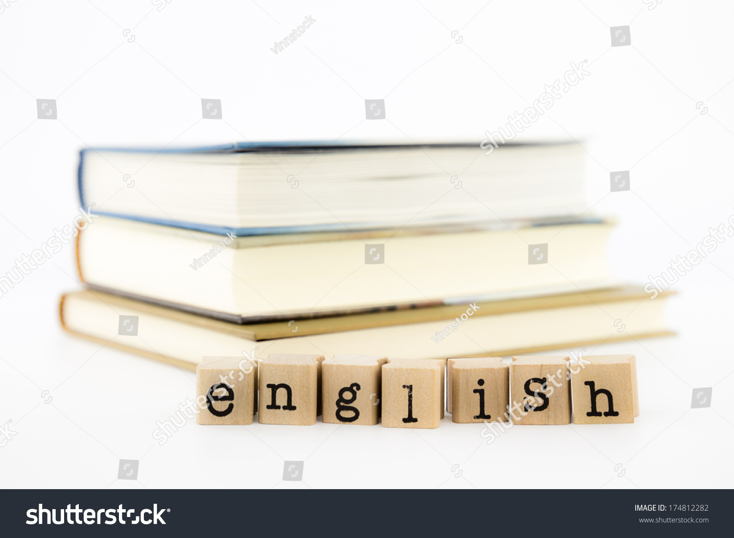 特写镜头英语措辞和书籍。外国人,英语教程和
