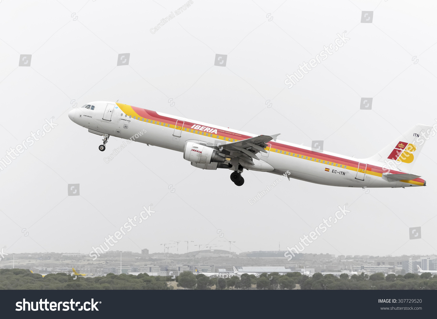 西班牙,马德里,2015年8月8日:飞机空客a321 - 