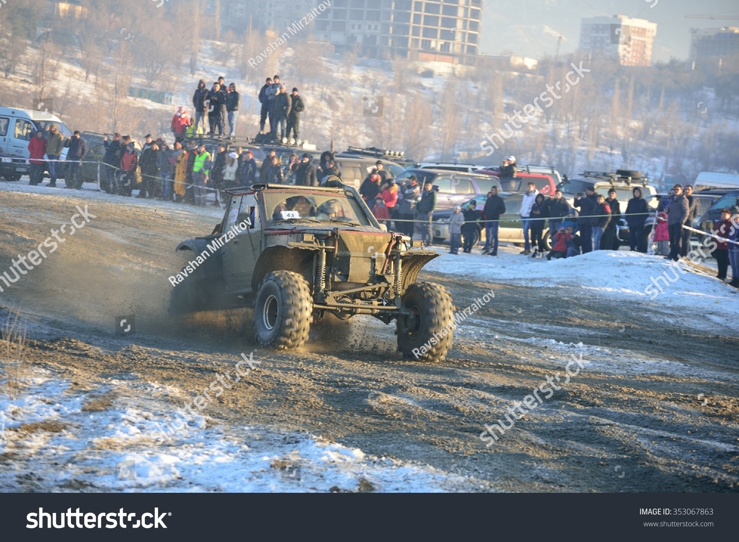 12月16日,哈萨克斯坦阿拉木图- Maslow:racing