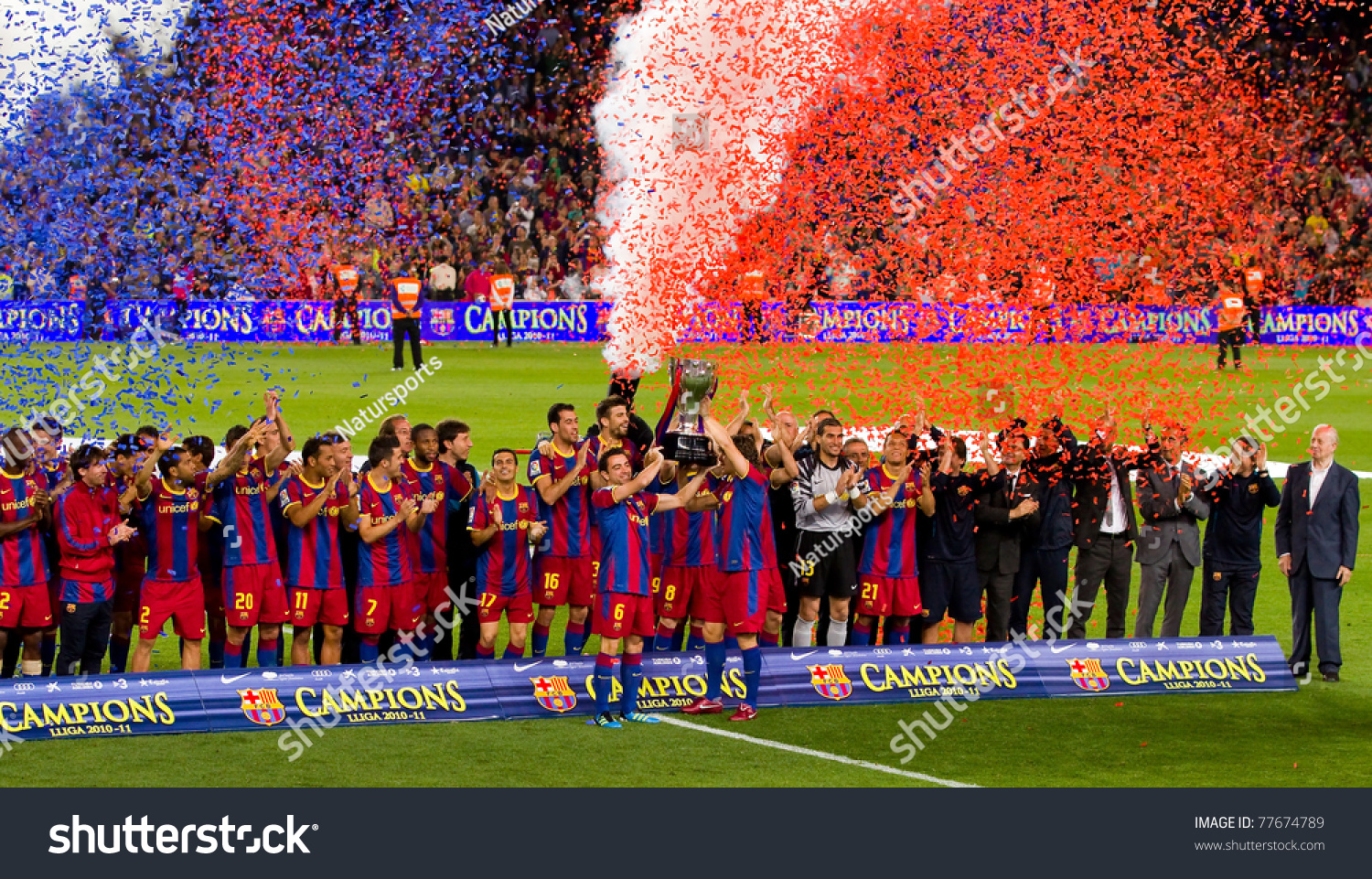 巴塞罗那- 5月15日:庆祝西班牙巴塞罗那球员收