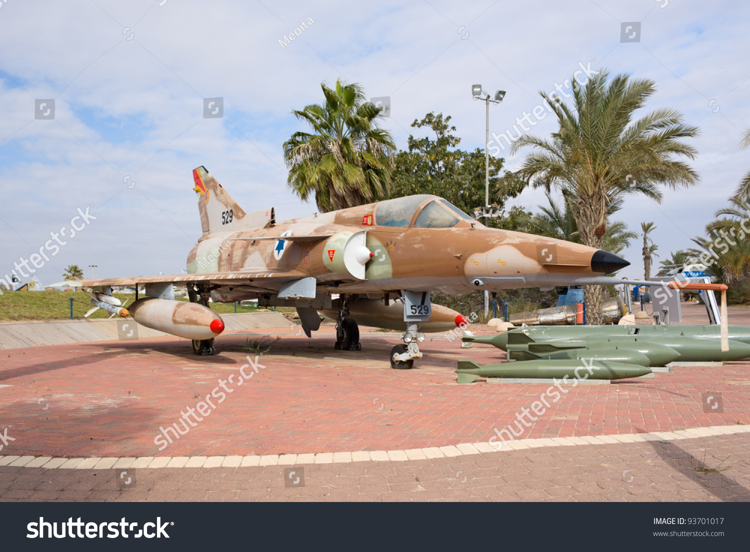HATZERIM,以色列- 1月02:IAI幼狮C-7攻击战斗
