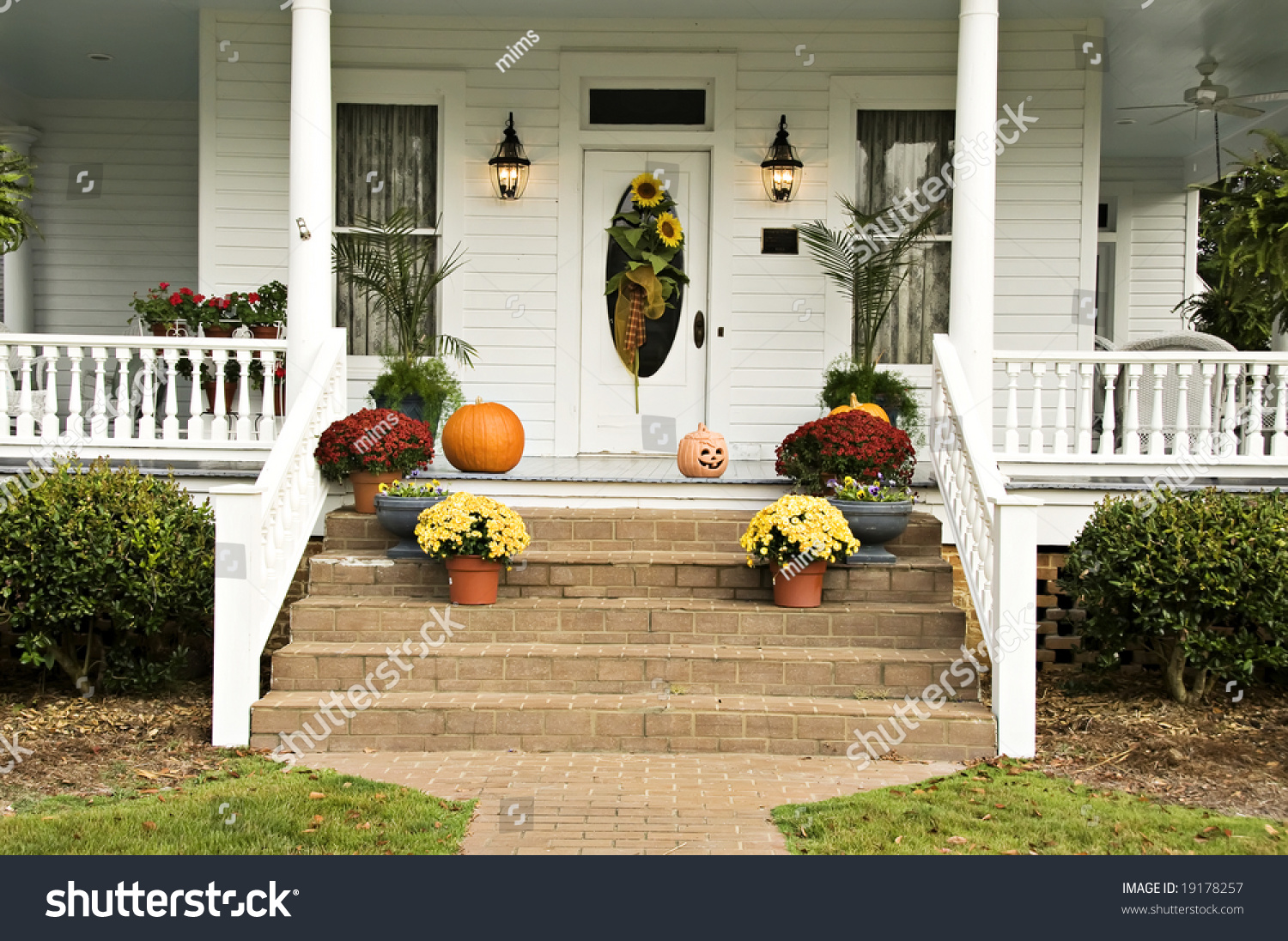 Beautiful Front Porch Decorated Fall Sunflowers Stock Photo 19178257 ...