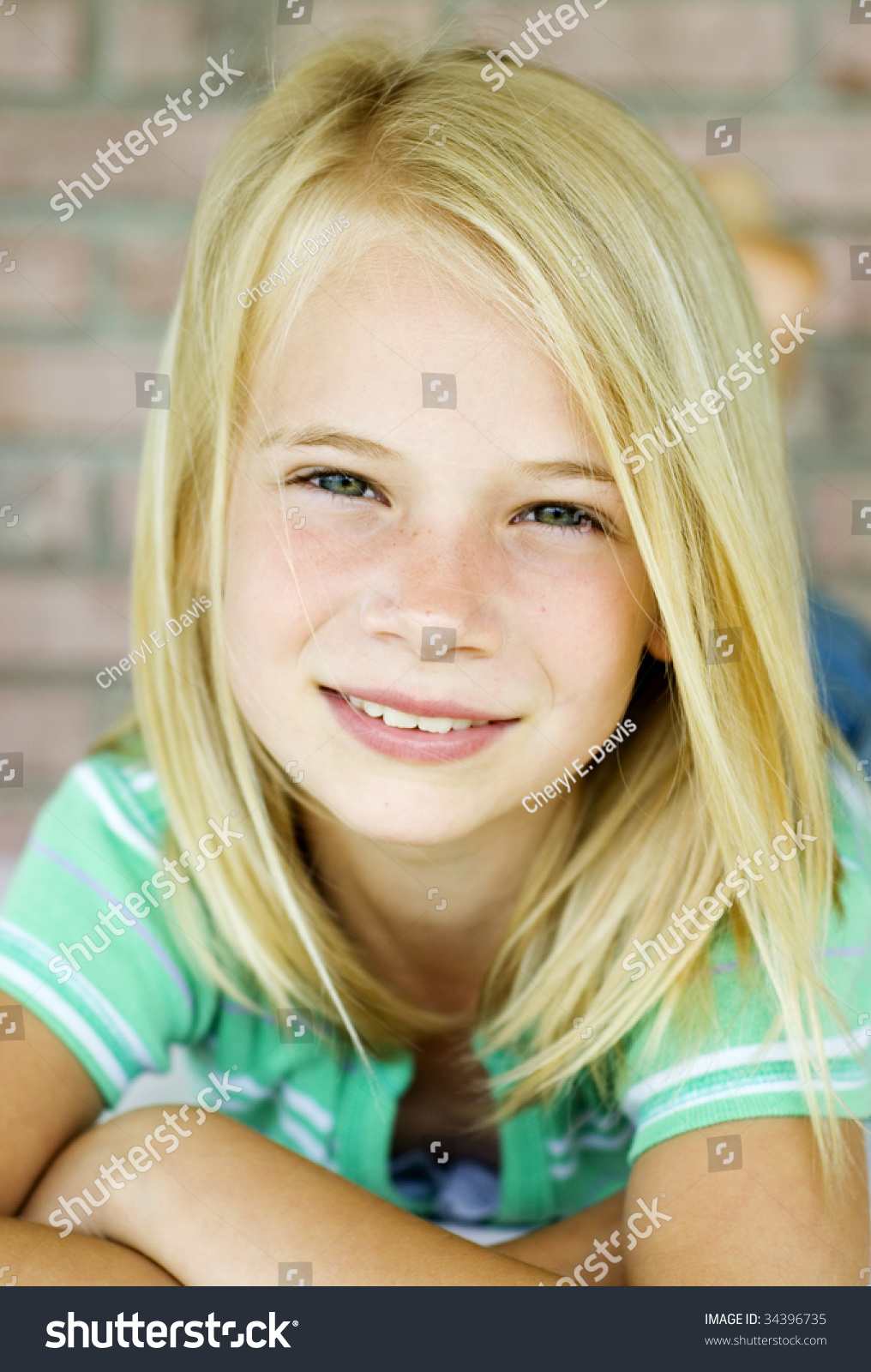 Beautiful Young Blonde Haired Little Girl Stock Photo 34396735 ...