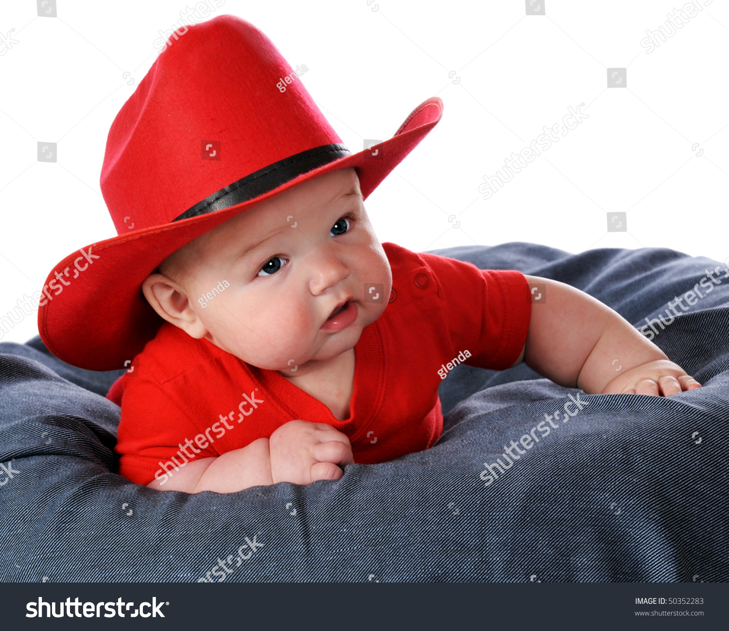 baby red hat