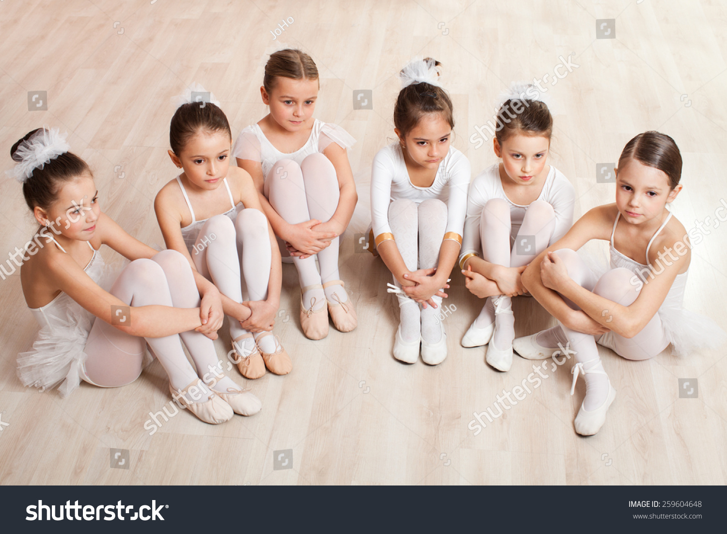 Group Six Little Ballerinas Sitting On Stock Photo 259604648 - Shutterstock