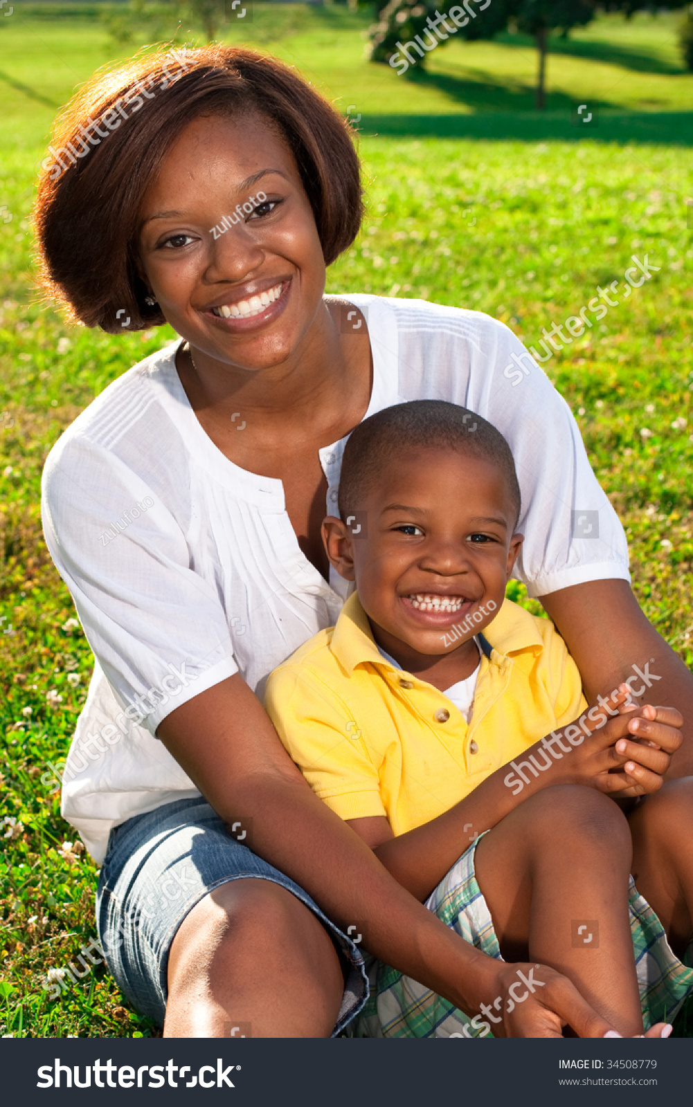 Happy African American Mom Poses Her People Parks Outdoor Stock