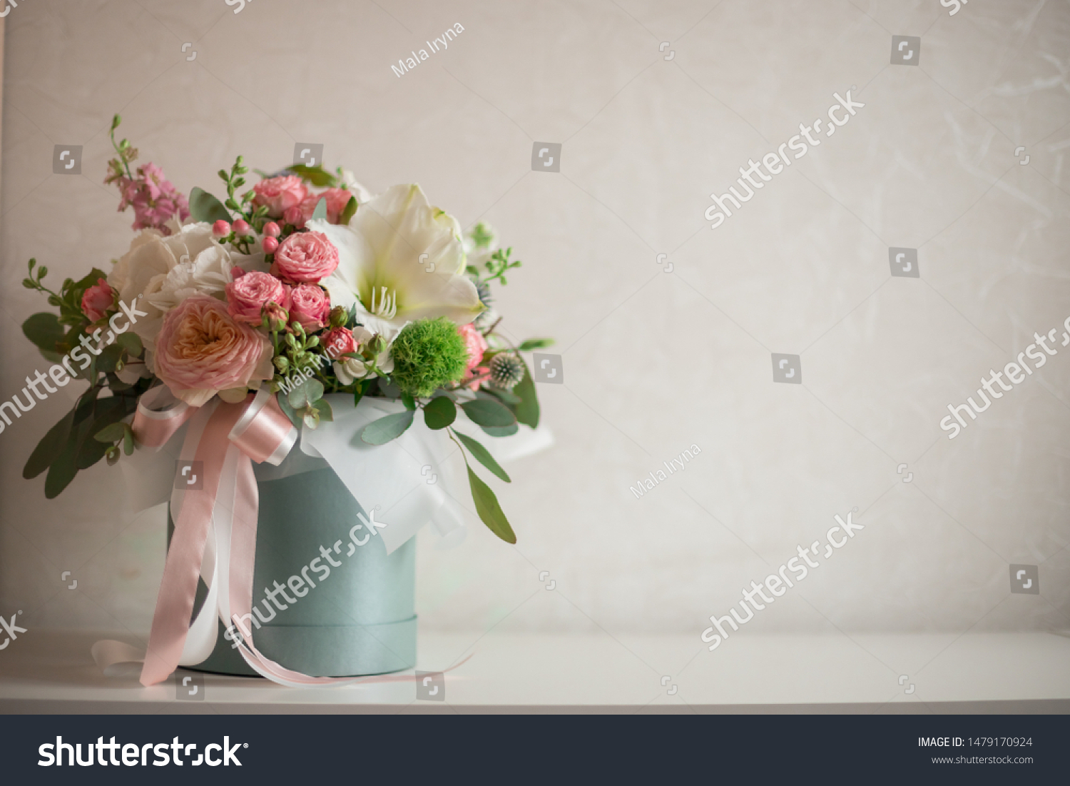 large flower arrangements for weddings