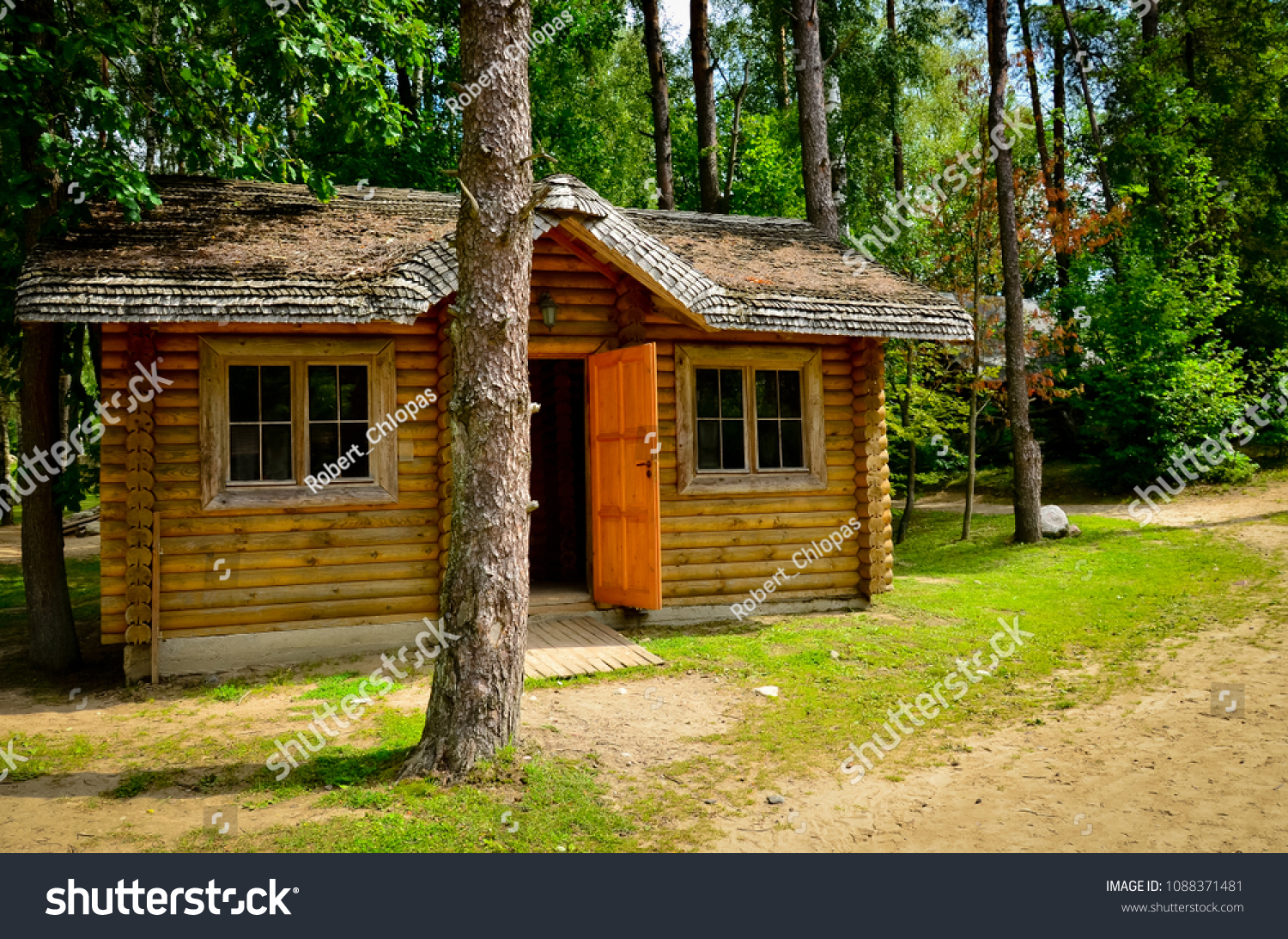 Little Rustic Log Cabin Woods Open Stock Photo Edit Now 1088371481