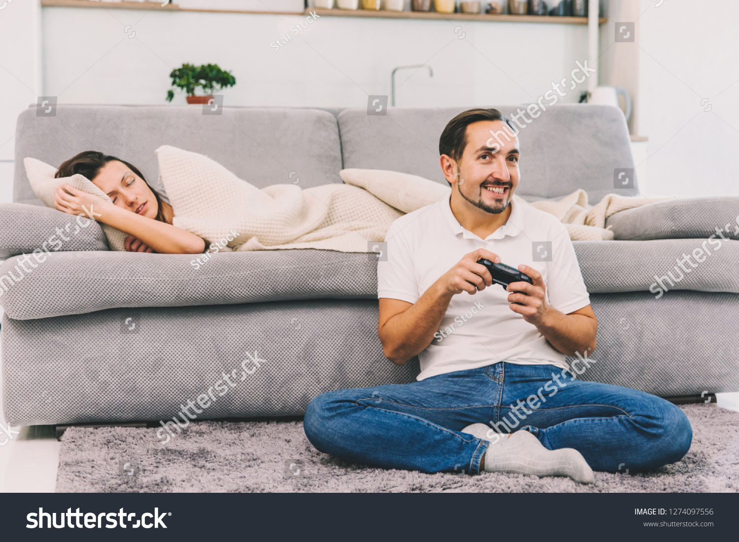 wife playing game